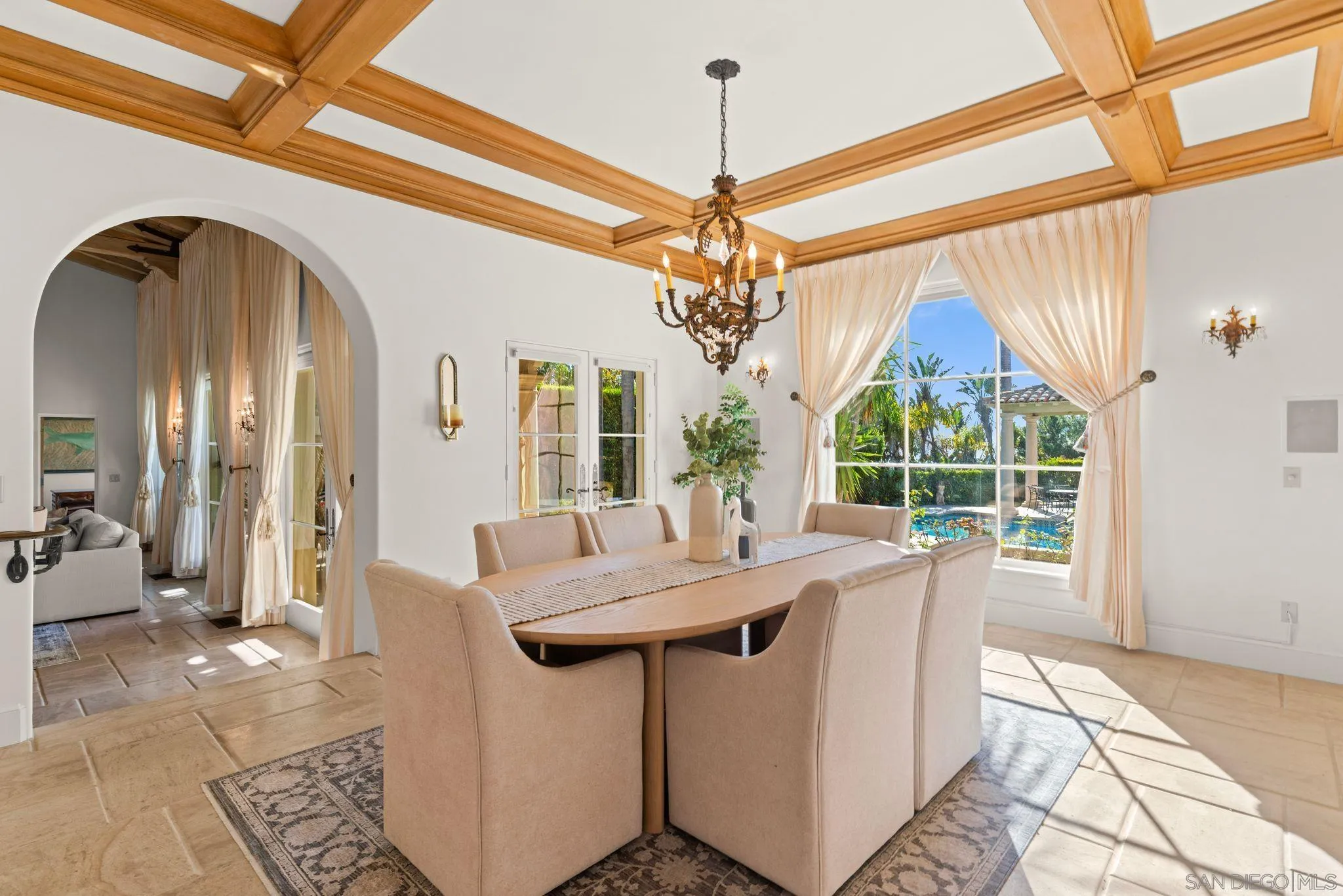 https://cdn.realtyfeed.com/cdn/127/260012230/96ff0dcd787175cb9d95c46b3bfff12a.webp