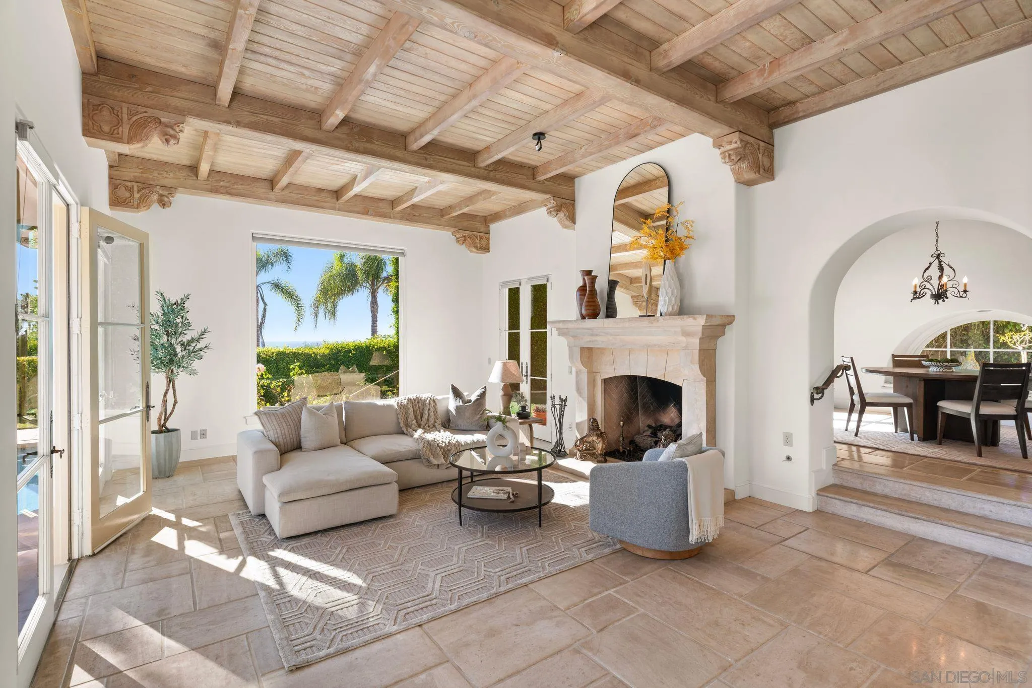 https://cdn.realtyfeed.com/cdn/127/260012230/a00c68af84e519f3742afdf23d5e4534.webp
