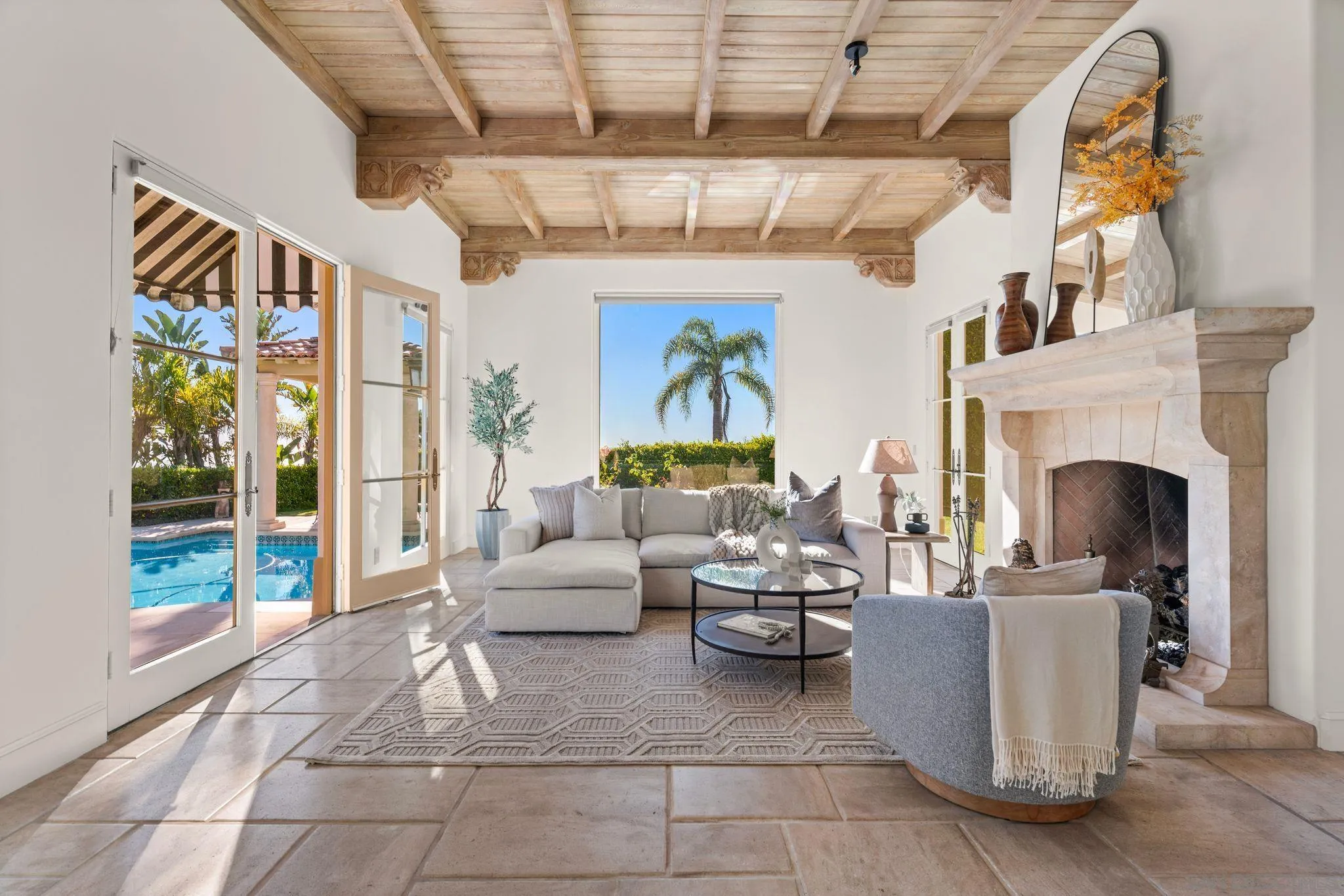 https://cdn.realtyfeed.com/cdn/127/260012230/ceb057144f5c9b5bfccea627427e6cd2.webp