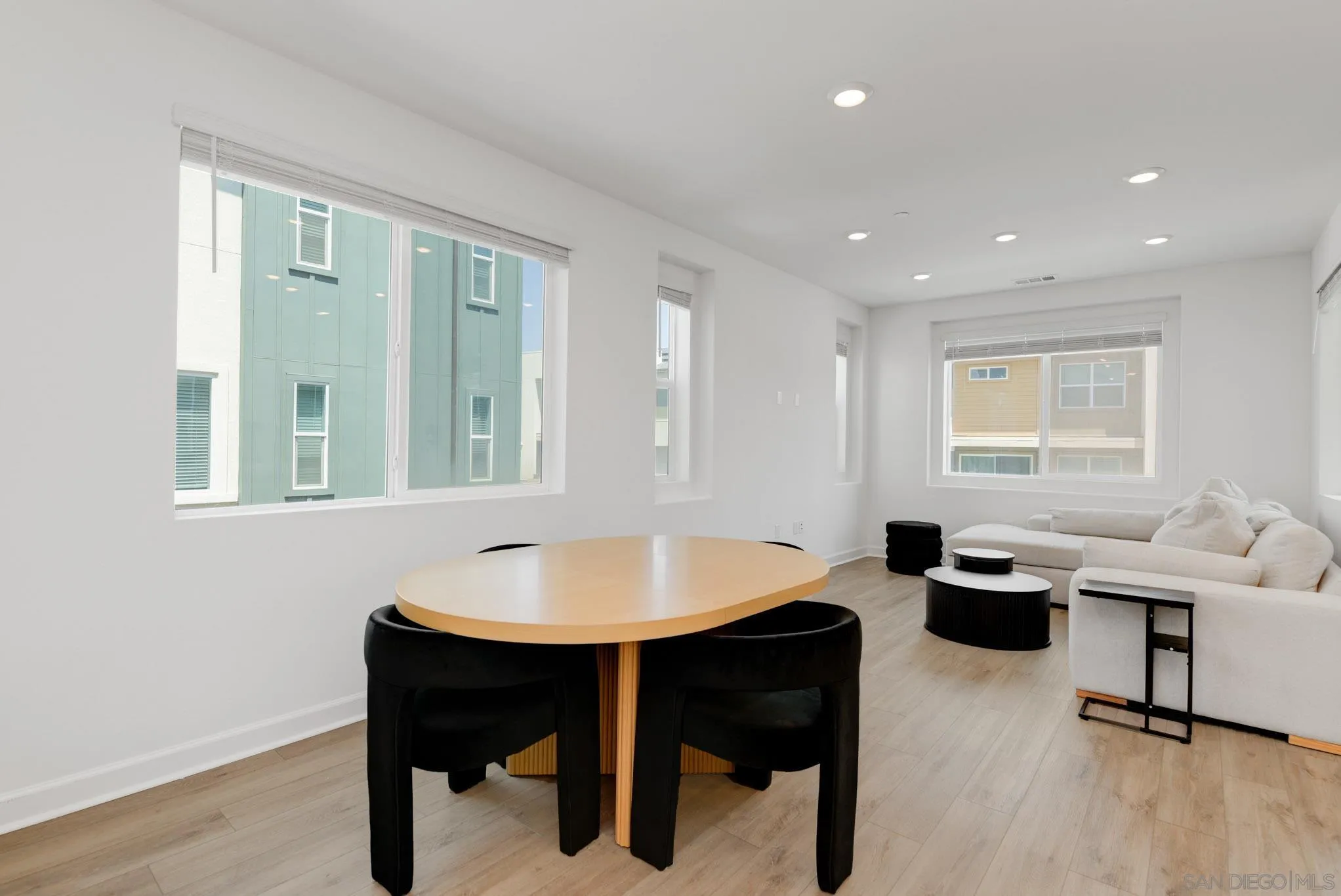 Photo #9: 260012231 Listing: Photo #9