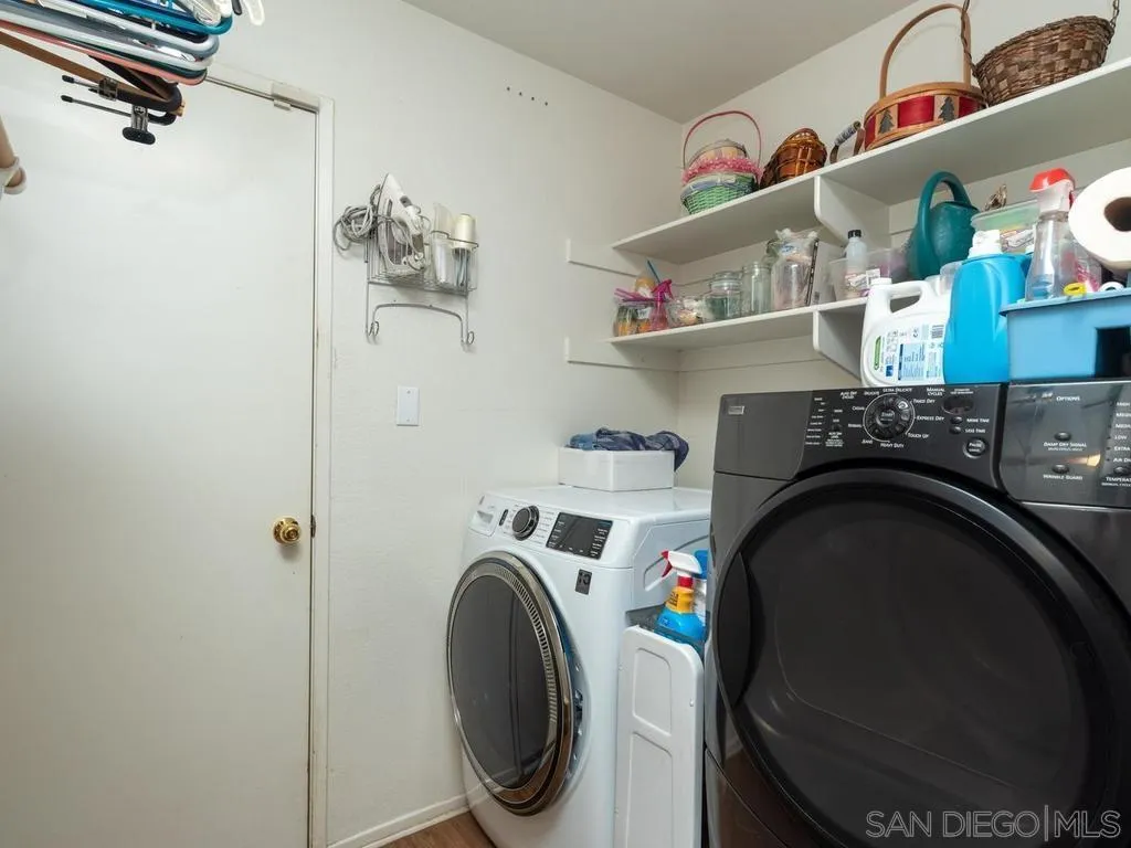 https://cdn.realtyfeed.com/cdn/127/260012233/b0d36d8443e7184ababbae041bbace21.webp