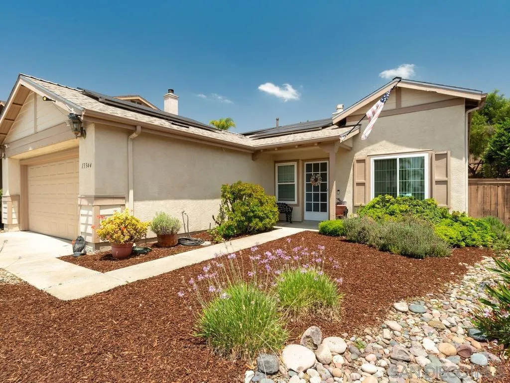 https://cdn.realtyfeed.com/cdn/127/260012233/e4baa8b23bcc4234b689d642d2523a5d.webp