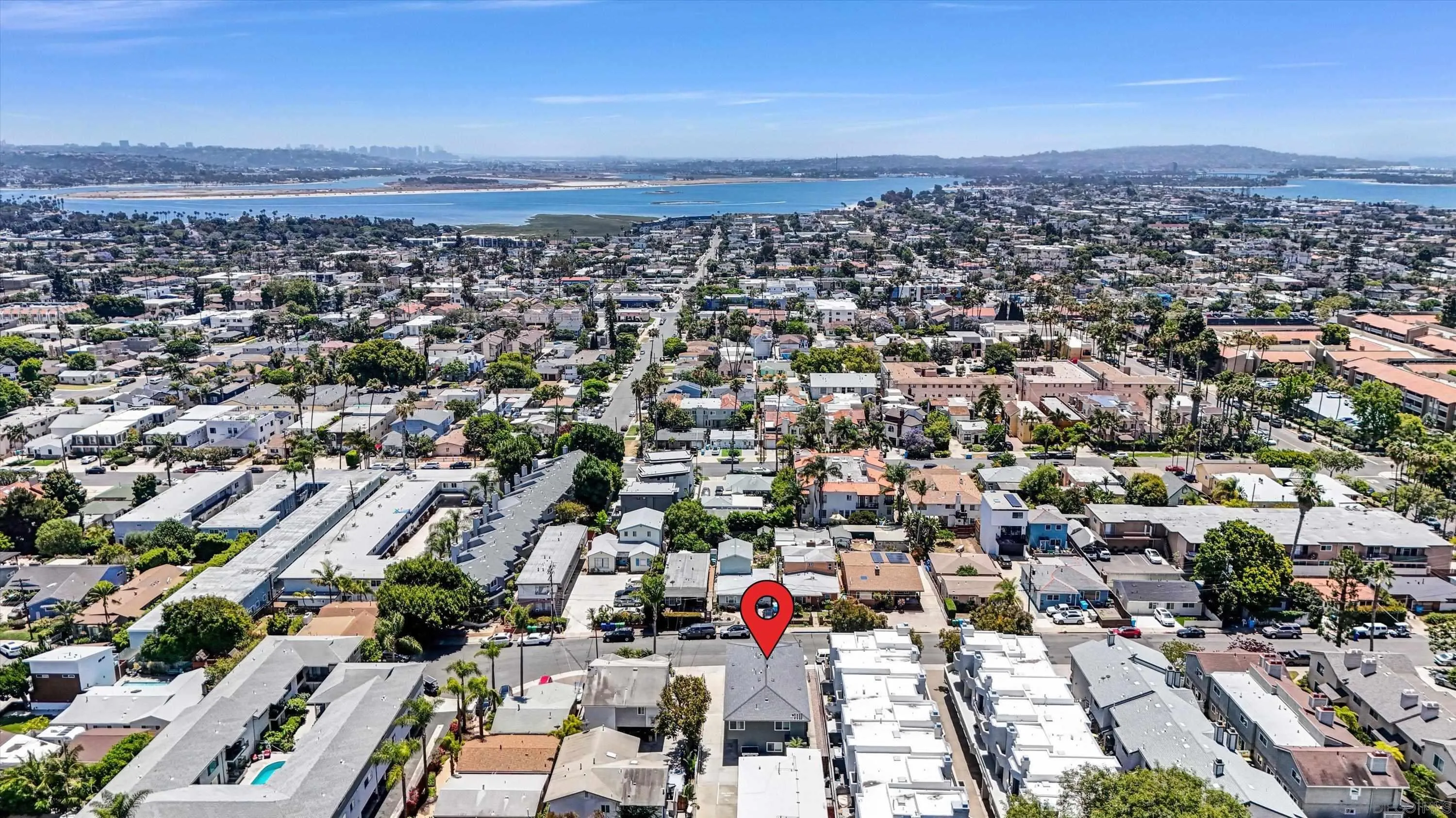 https://cdn.realtyfeed.com/cdn/127/260012237/dd199588fba0e76a2eb27e0596e32f70.webp