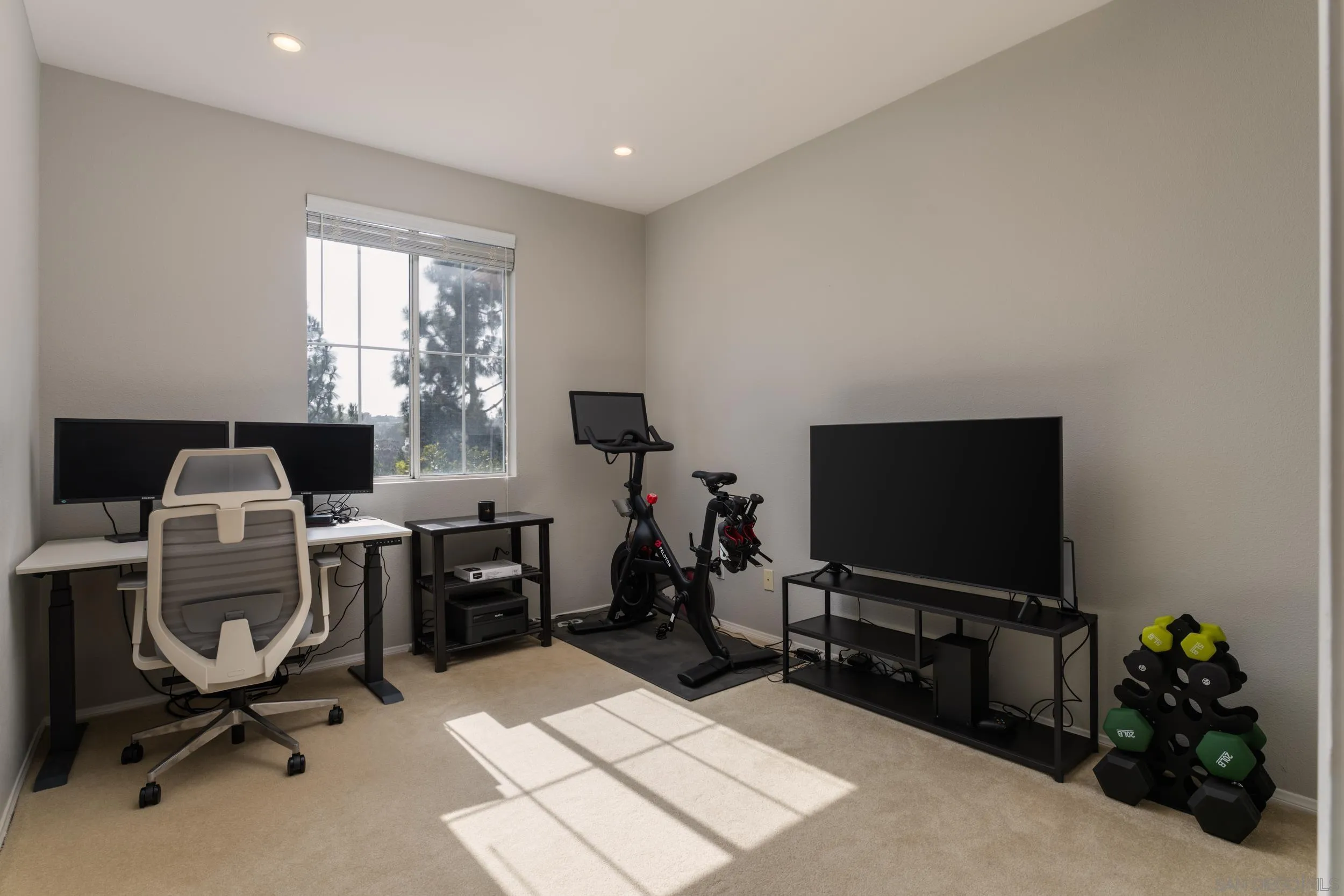 https://cdn.realtyfeed.com/cdn/127/260012238/a6e5fd075f03c1f045611d7adcdbd9c4.webp