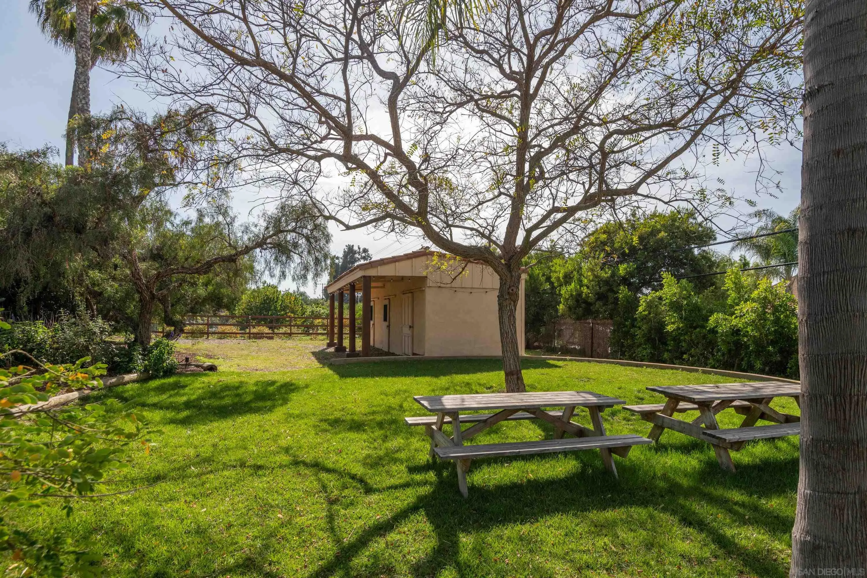 https://cdn.realtyfeed.com/cdn/127/260012244/b76f5a7c548477b2969614c26b4bf25b.webp