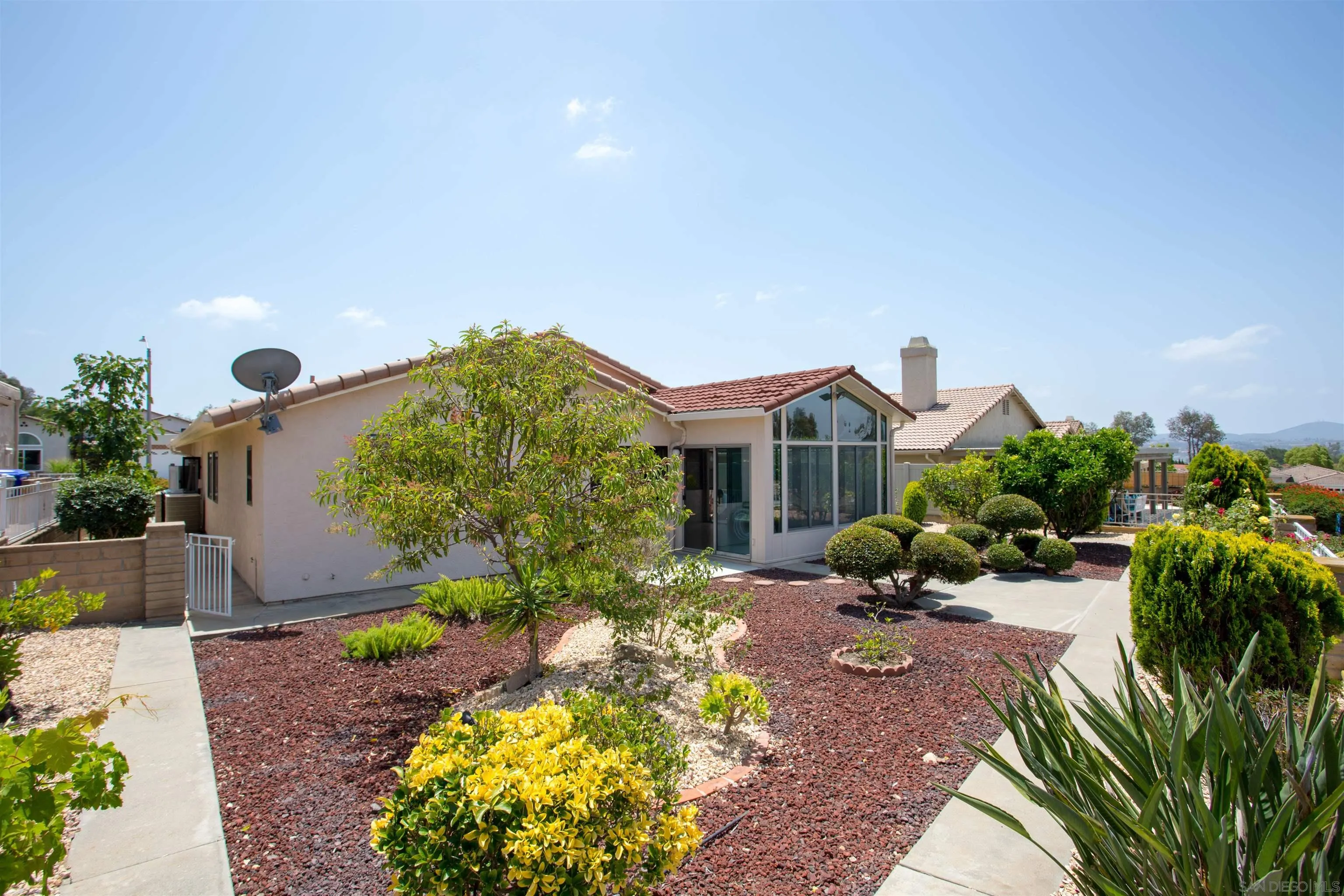 https://cdn.realtyfeed.com/cdn/127/260012245/de03cabdf75e0aa24d1f0a82ba9a9ef4.webp