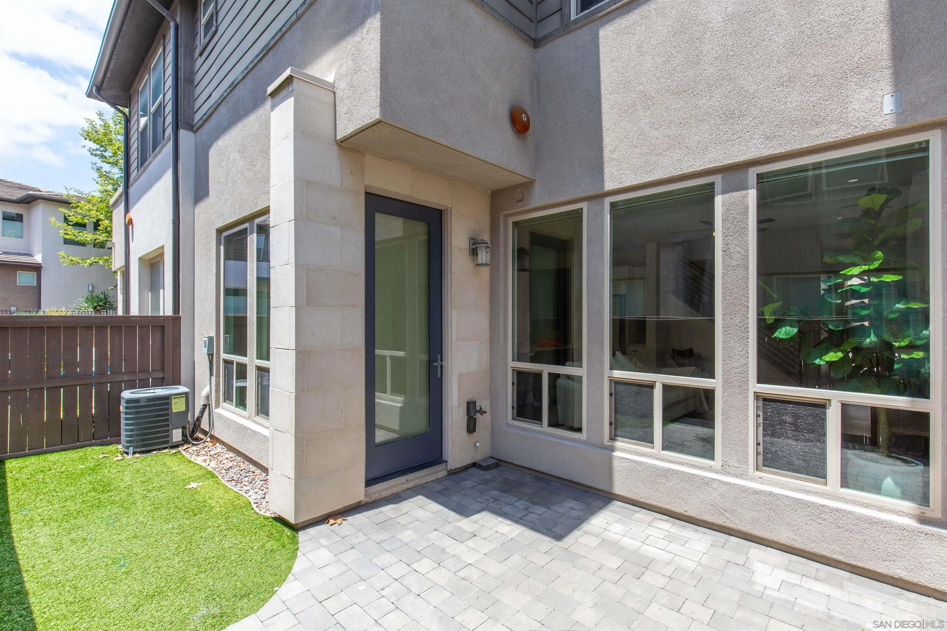 Photo #10: 260012246 Listing: Photo #10