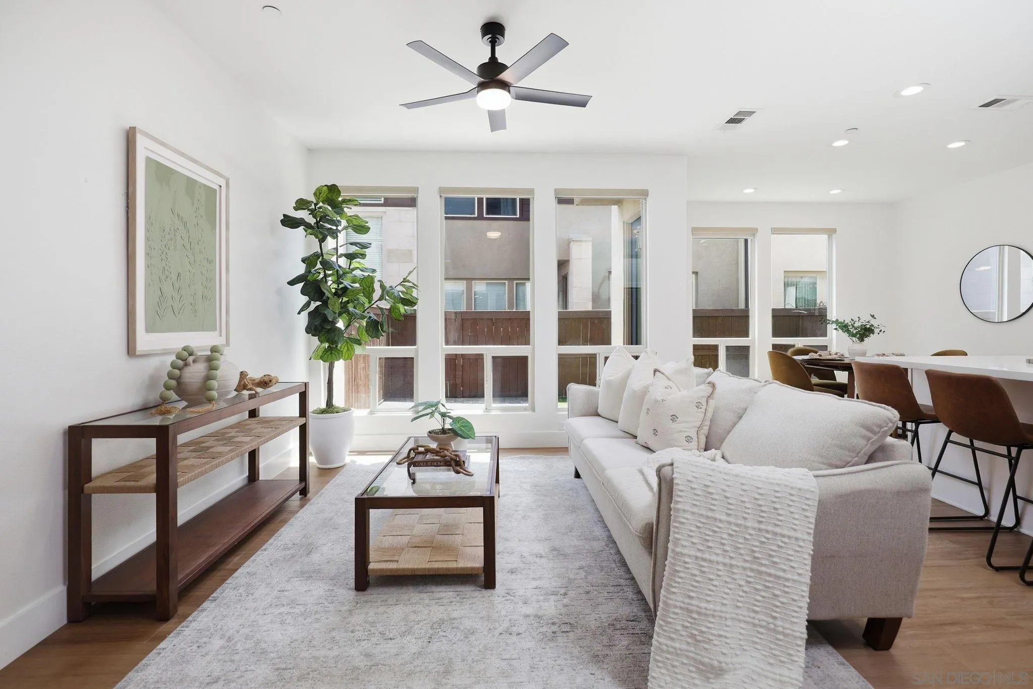 Photo #8: 260012246 Listing: Photo #8