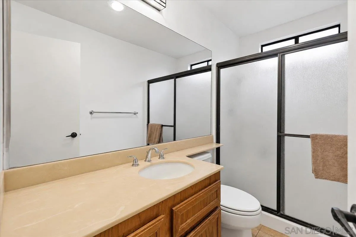 https://cdn.realtyfeed.com/cdn/127/260012250/091ef335e807961e304b1803f37eb8dc.webp