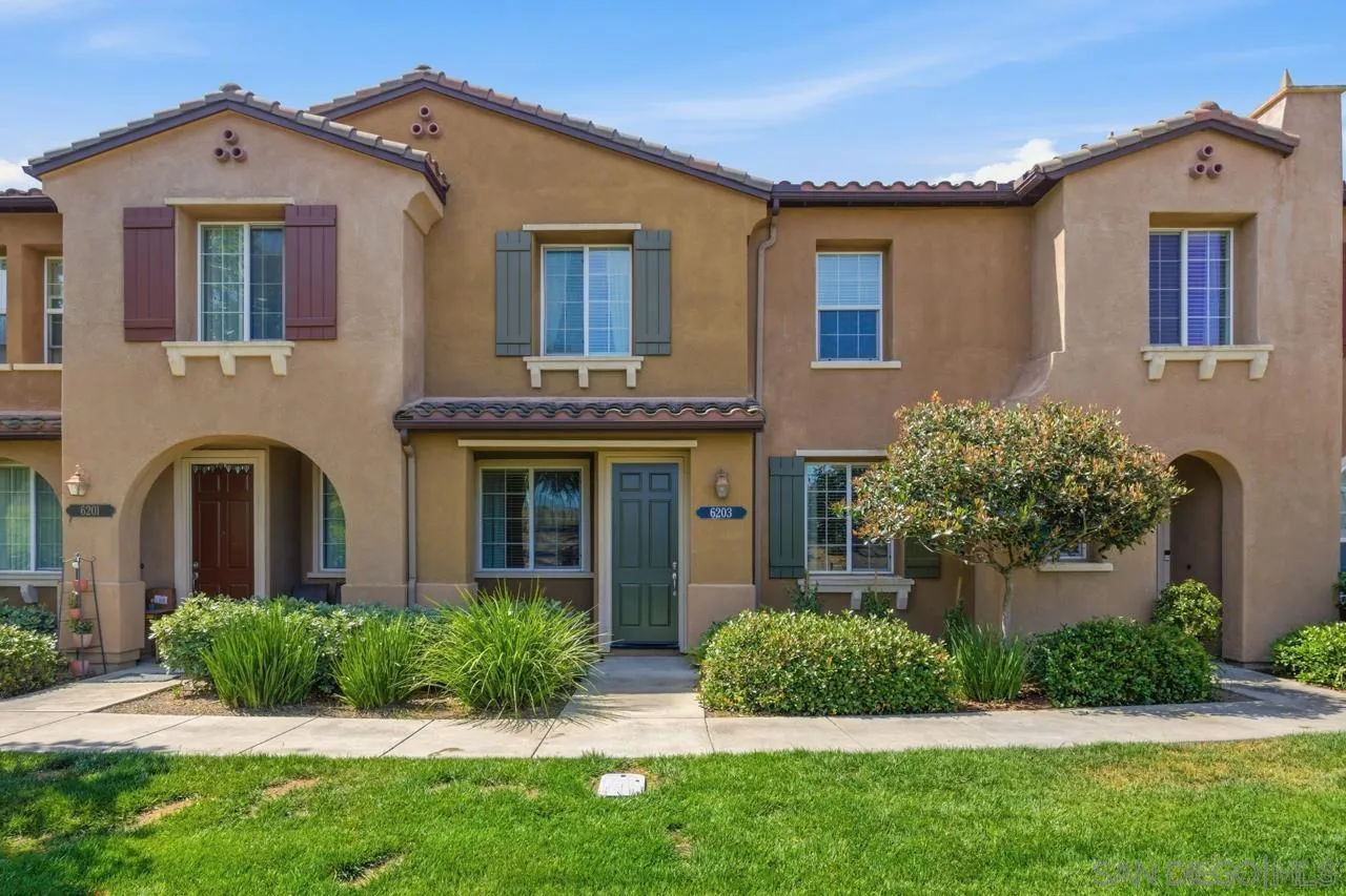 Photo #1: 260012252 Listing: Photo #1