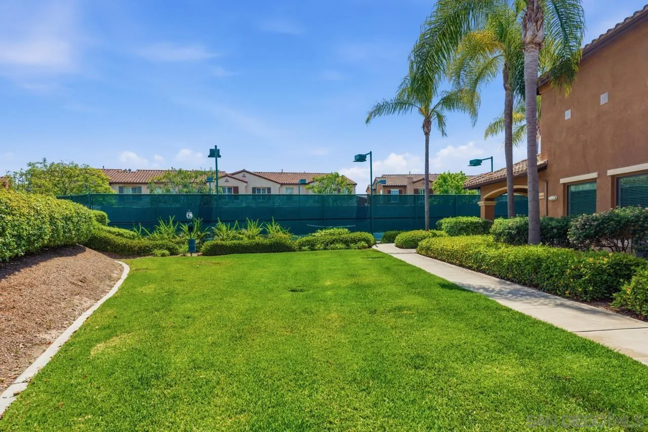 Photo #12: 260012252 Listing: Photo #12