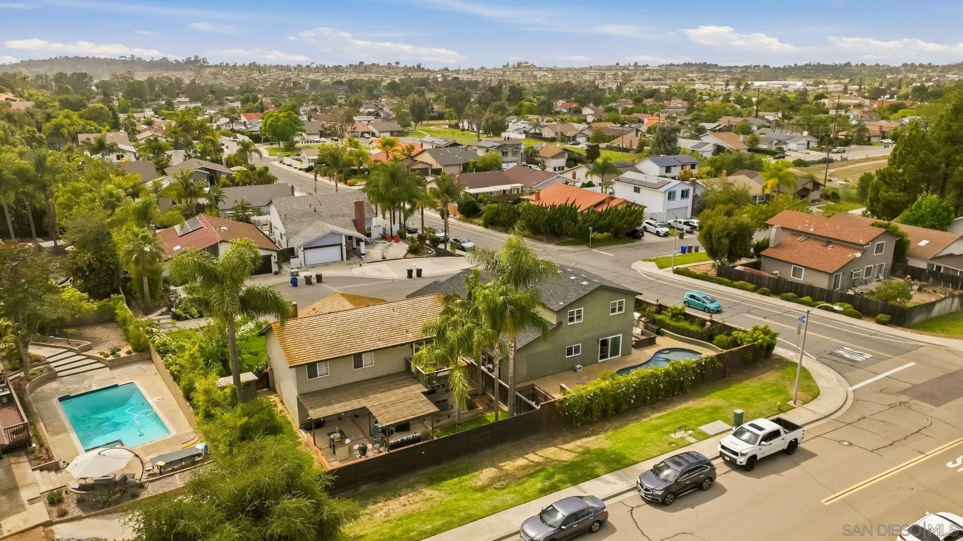 https://cdn.realtyfeed.com/cdn/127/260012256/2573ebf1c2ea40fa000556c6c73f4ab9.webp