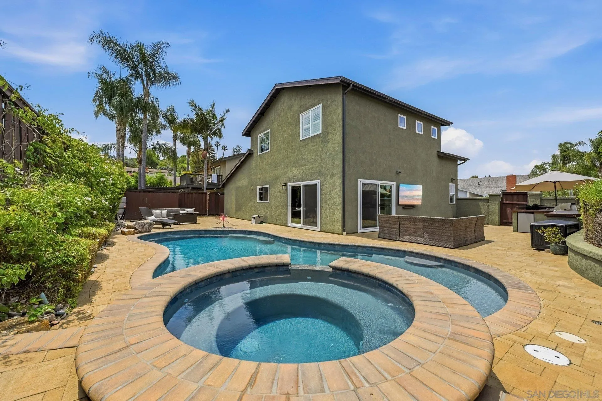 https://cdn.realtyfeed.com/cdn/127/260012256/4661c18ce766d79894787b724add93fa.webp