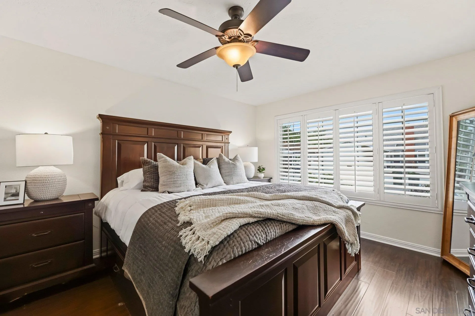 https://cdn.realtyfeed.com/cdn/127/260012256/ad9f9e5154d4fb6da5c328fae338c7ef.webp