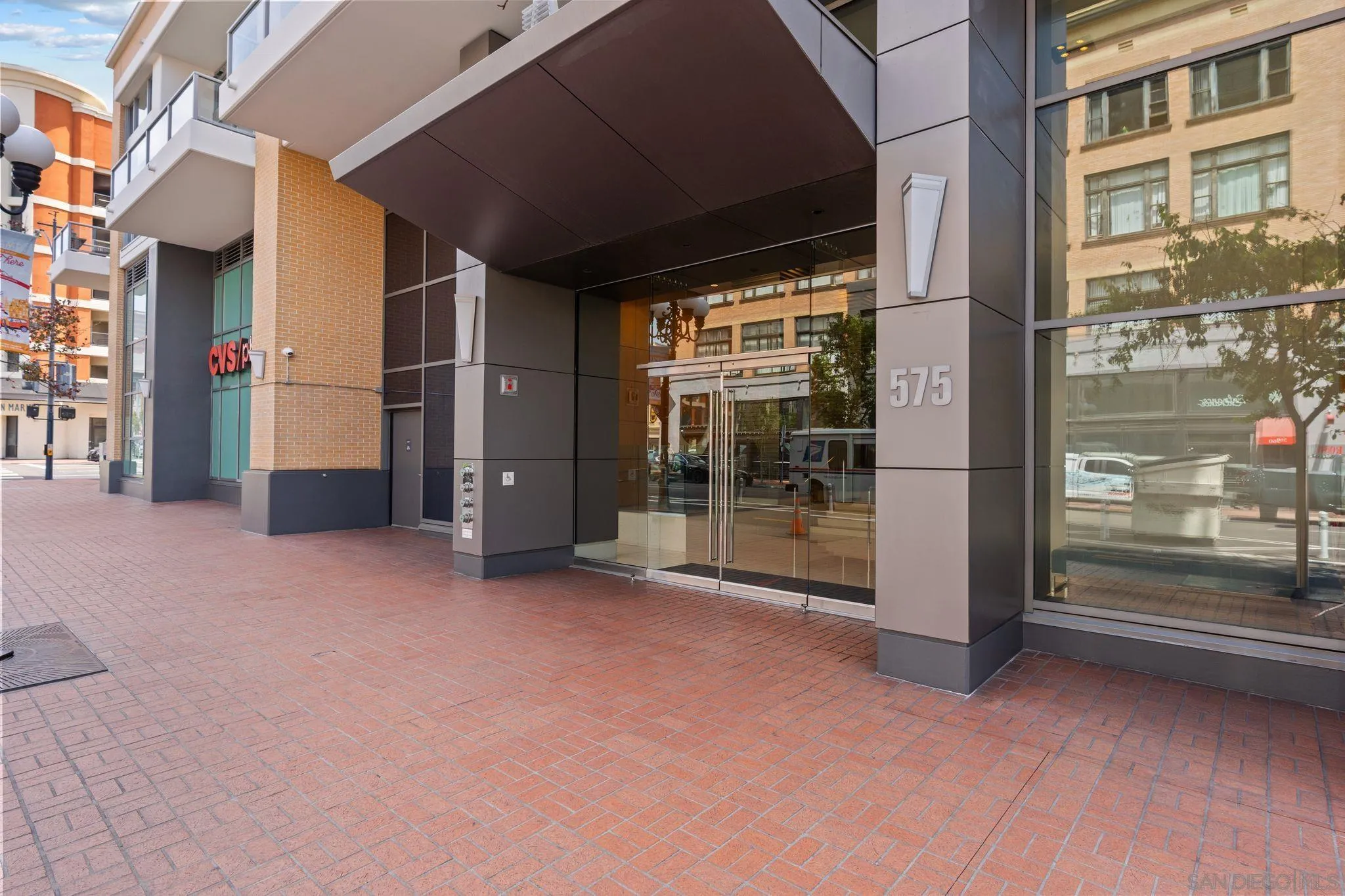 Photo #27: 260012257 Listing: Photo #27