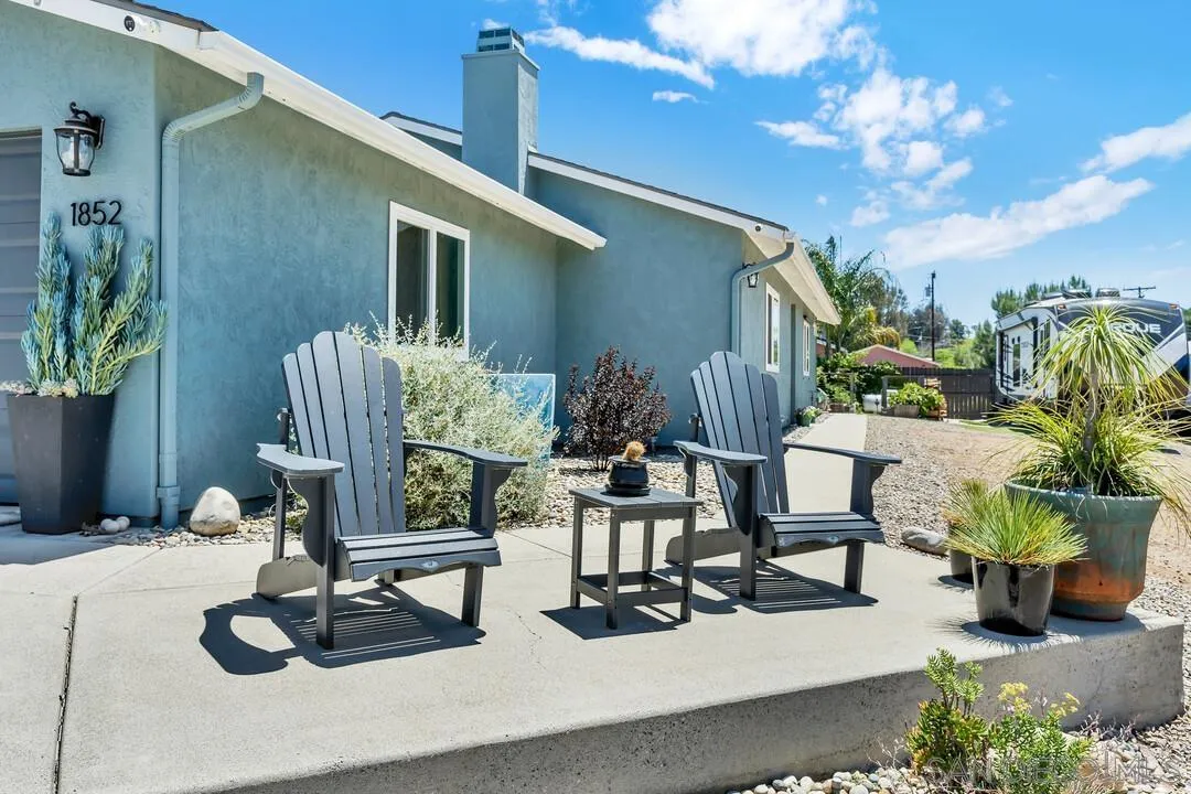 https://cdn.realtyfeed.com/cdn/127/260012258/8757df13349dbec37cc0c07fb711bdfe.webp