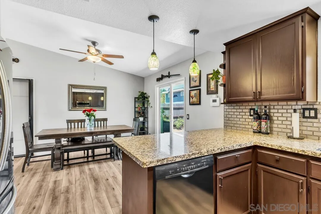 https://cdn.realtyfeed.com/cdn/127/260012258/d1a5aaca98b01e8b59f9cc8383bad714.webp