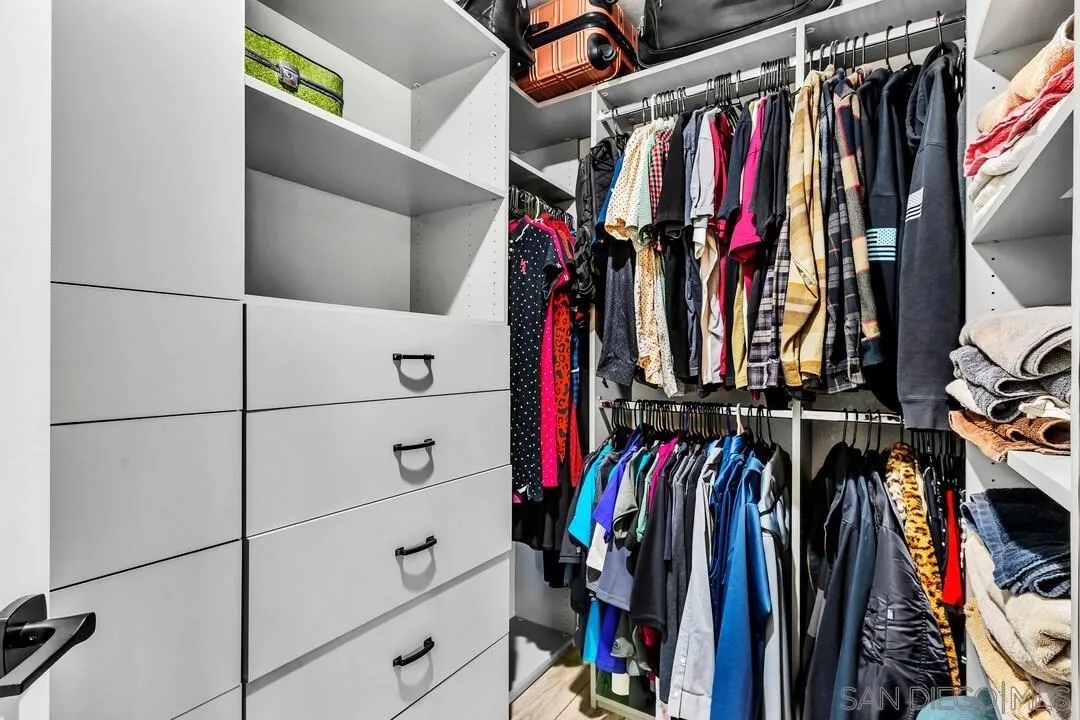 https://cdn.realtyfeed.com/cdn/127/260012258/f54b6e8dfb0f5cd8853ae4659c467176.webp