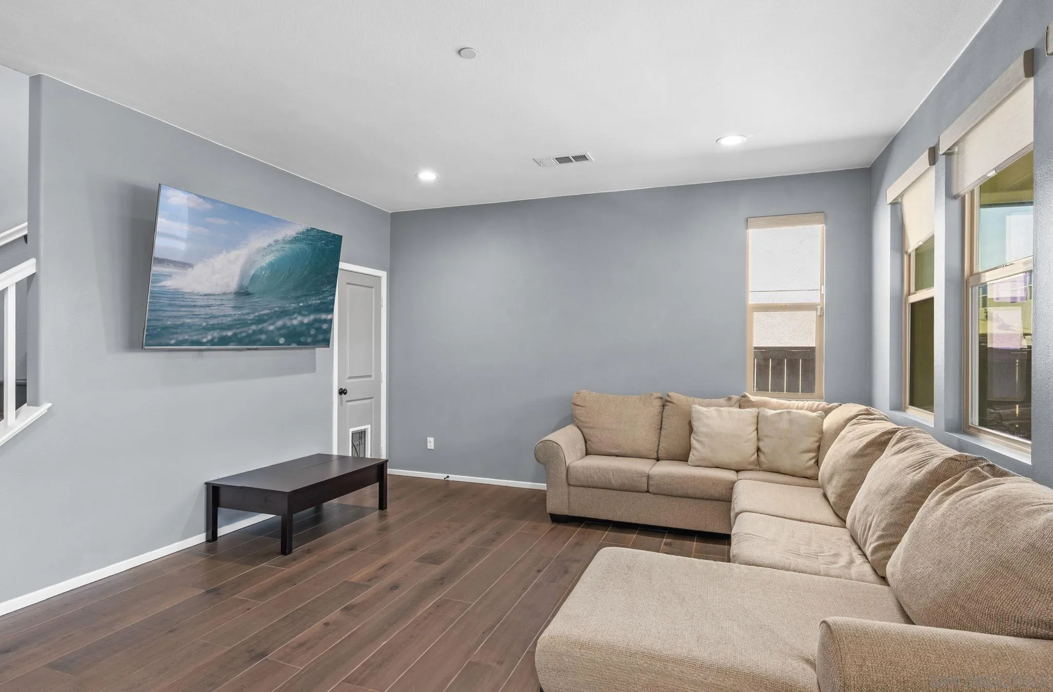 https://cdn.realtyfeed.com/cdn/127/260012261/184e8c05bc400e5d1e52a9b0911b2c46.webp