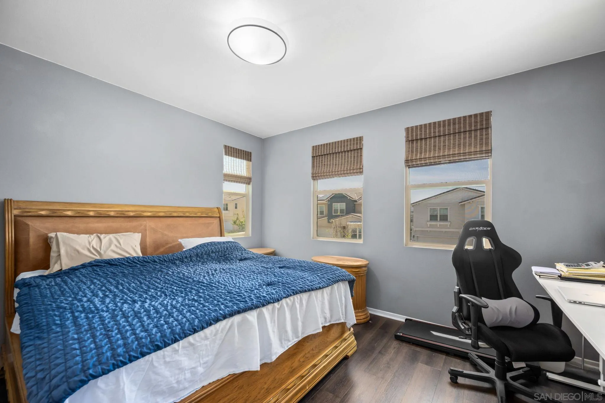https://cdn.realtyfeed.com/cdn/127/260012261/307d12d5be571ded7e27a95061e1f896.webp