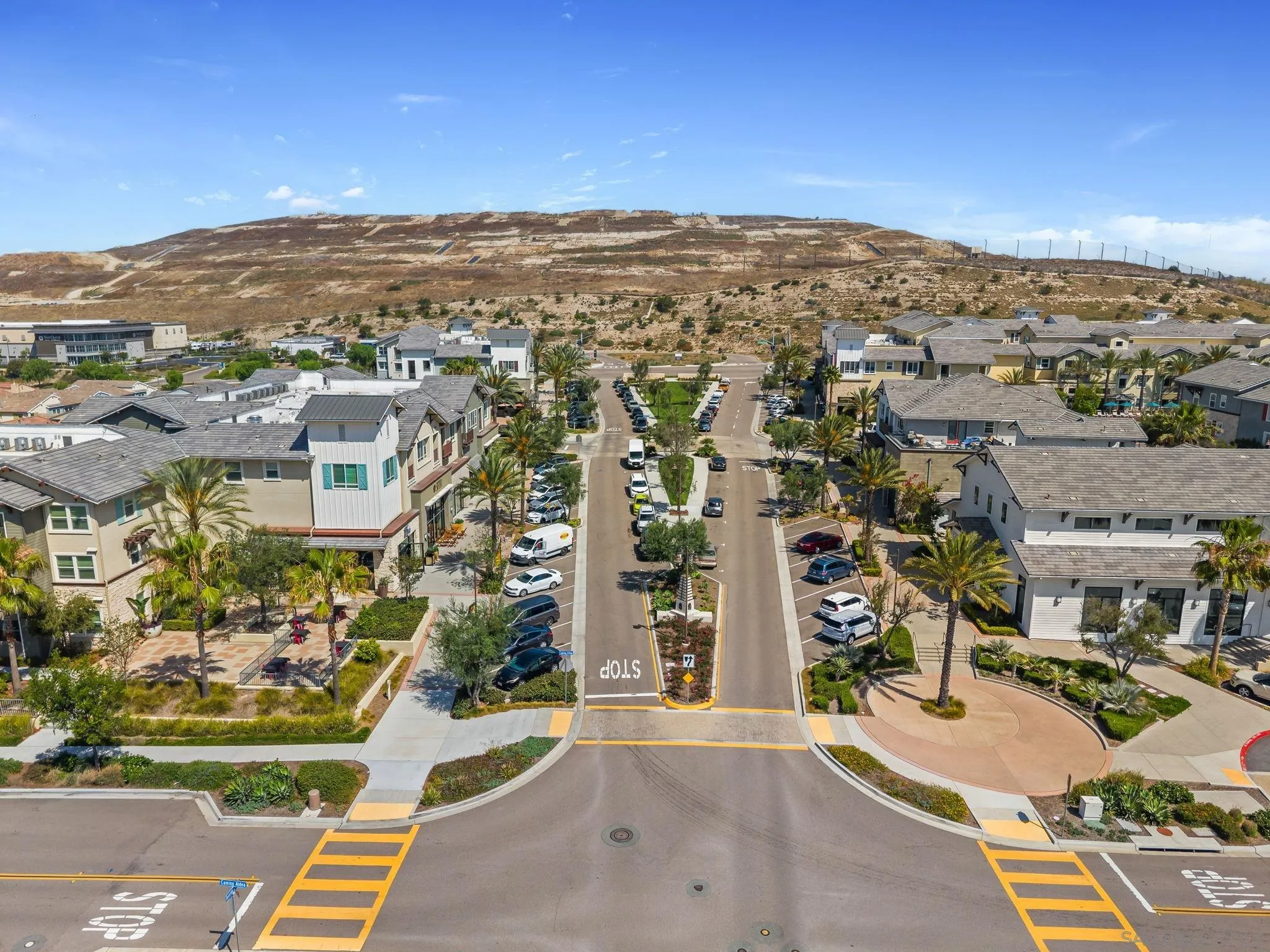 https://cdn.realtyfeed.com/cdn/127/260012261/b47b82cd79546ae6402f567e7f3bf873.webp