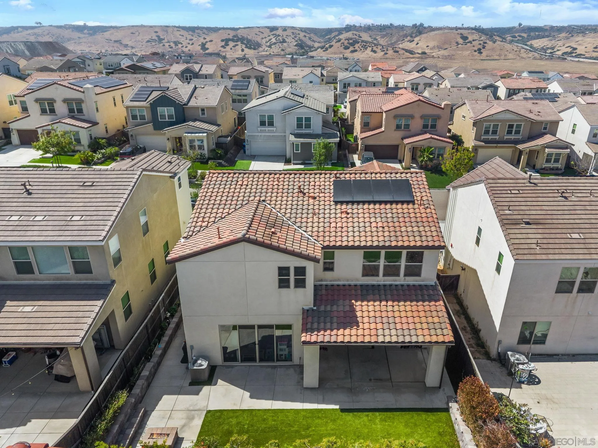 https://cdn.realtyfeed.com/cdn/127/260012261/e9760f47c3357de5b239253f3773bc48.webp