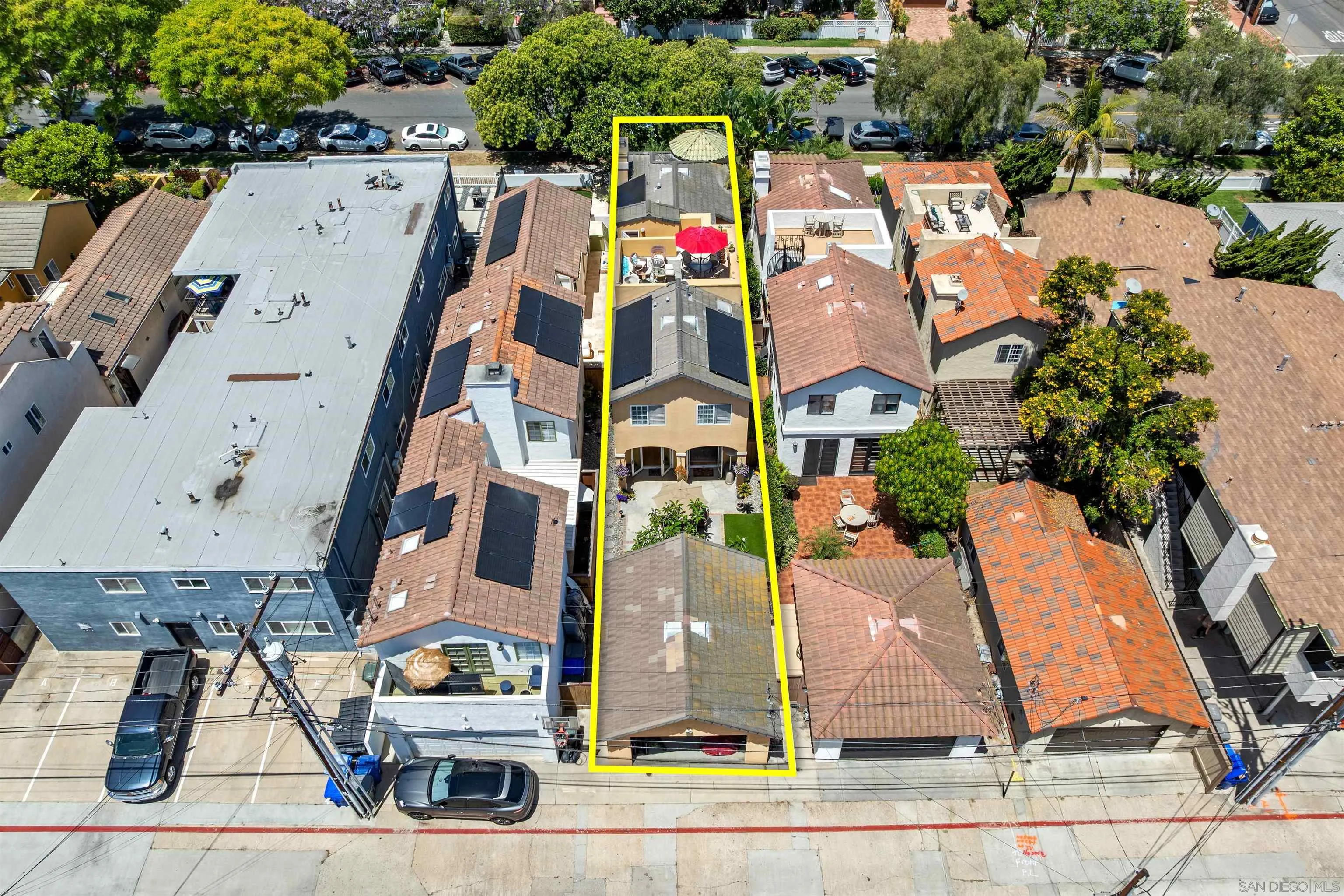 https://cdn.realtyfeed.com/cdn/127/260012262/5311ab4acb13cad1ee73dce572785fc9.webp