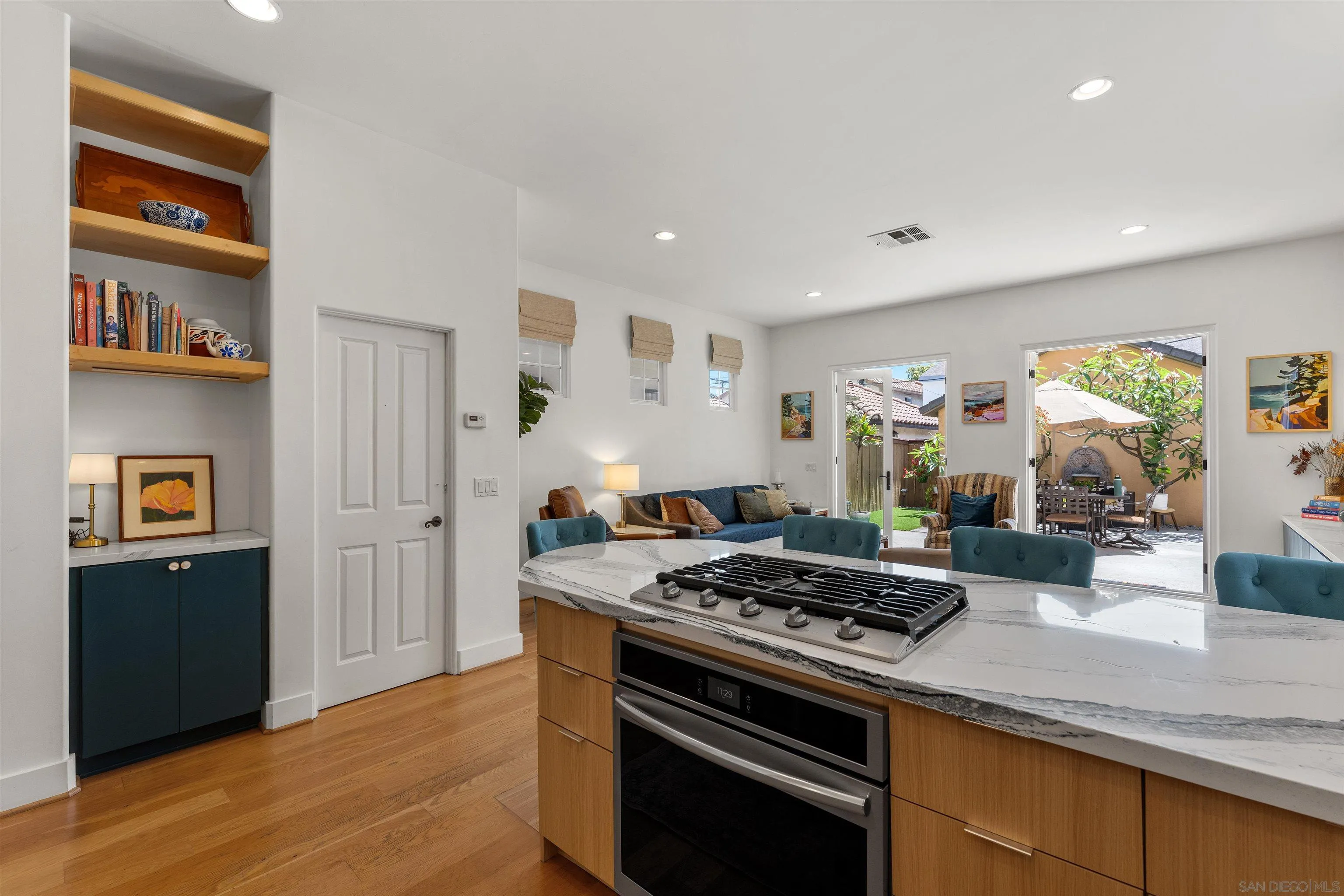https://cdn.realtyfeed.com/cdn/127/260012262/b6232d80553fa995b873a901ea752a17.webp