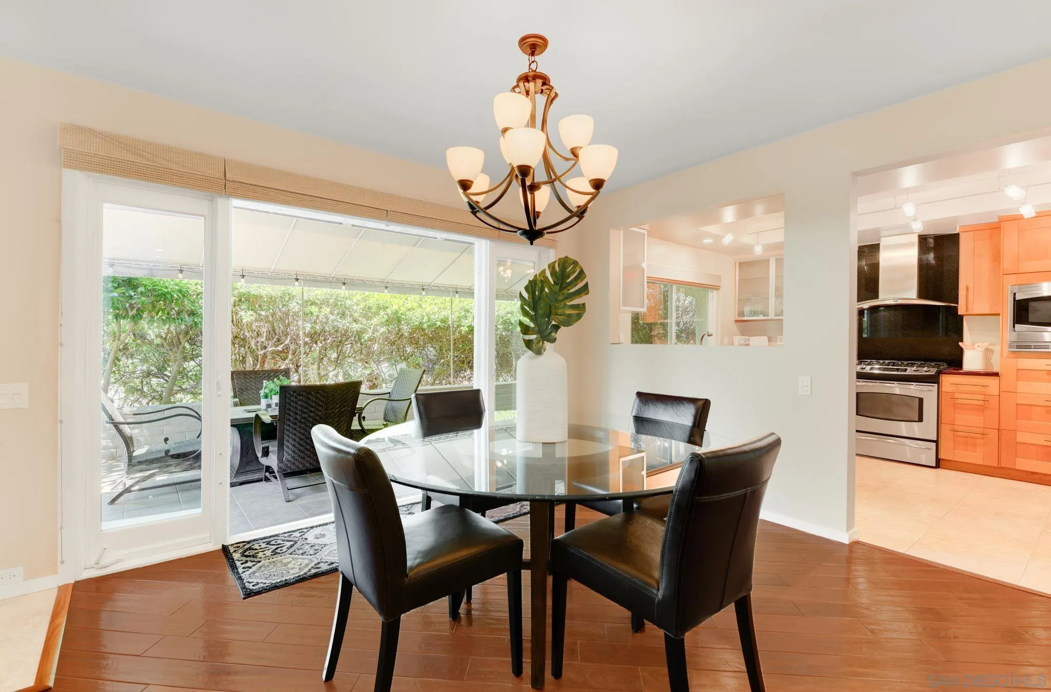 Photo #6: 260012265 Listing: Photo #6