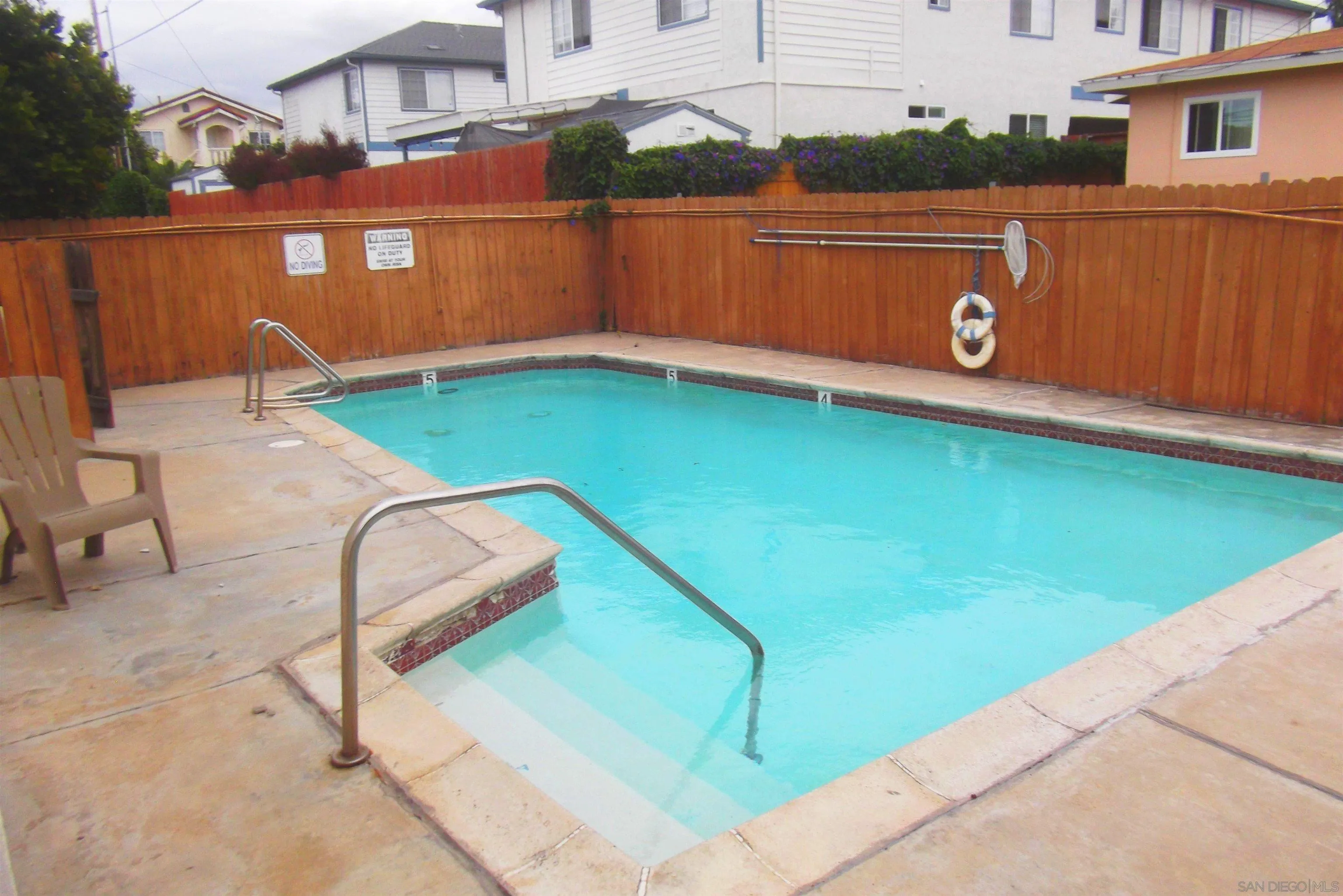 Photo #14: 260012271 Listing: Photo #14