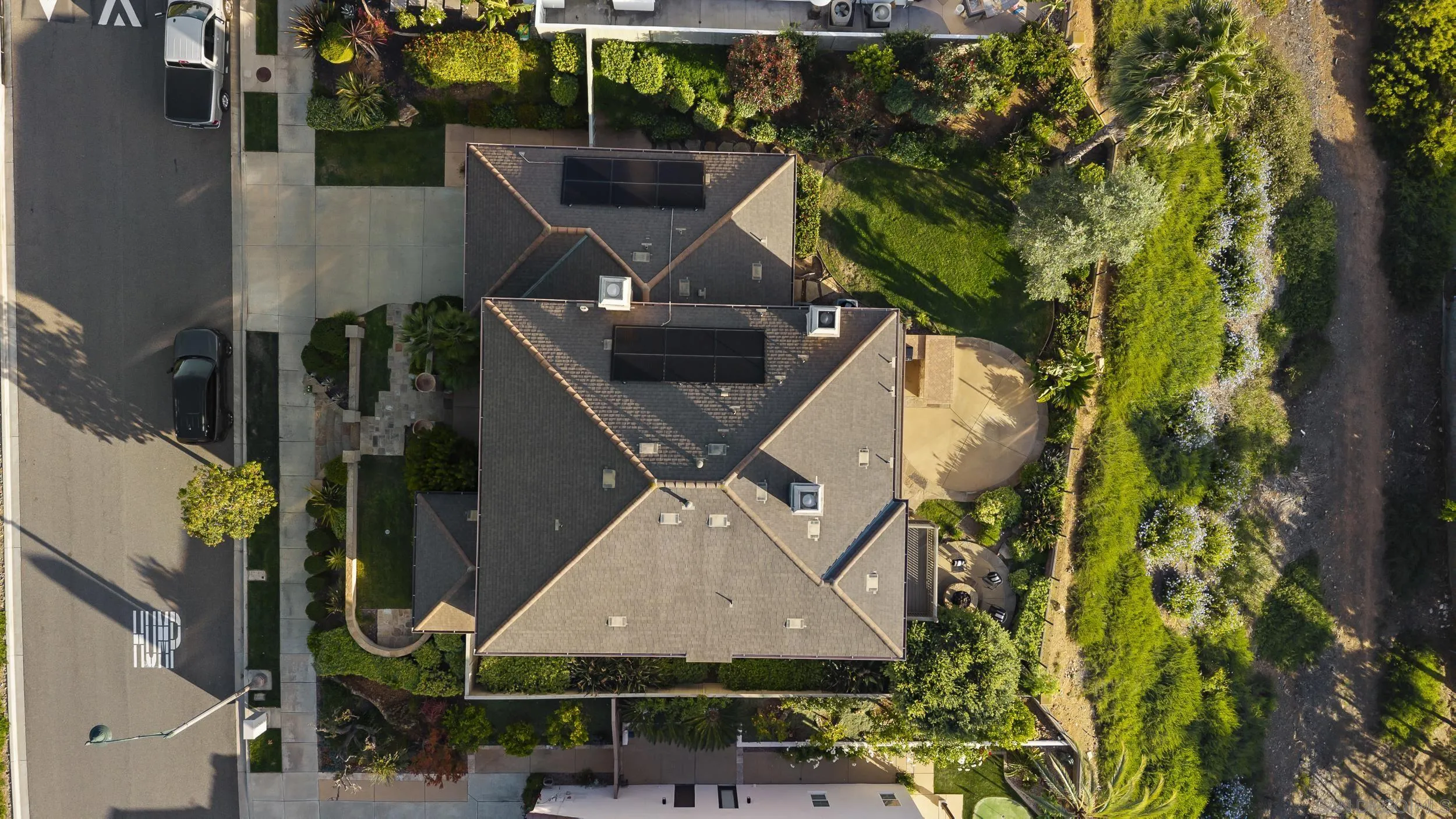 https://cdn.realtyfeed.com/cdn/127/260012273/1db3695a07e868d07598d073dc840404.webp