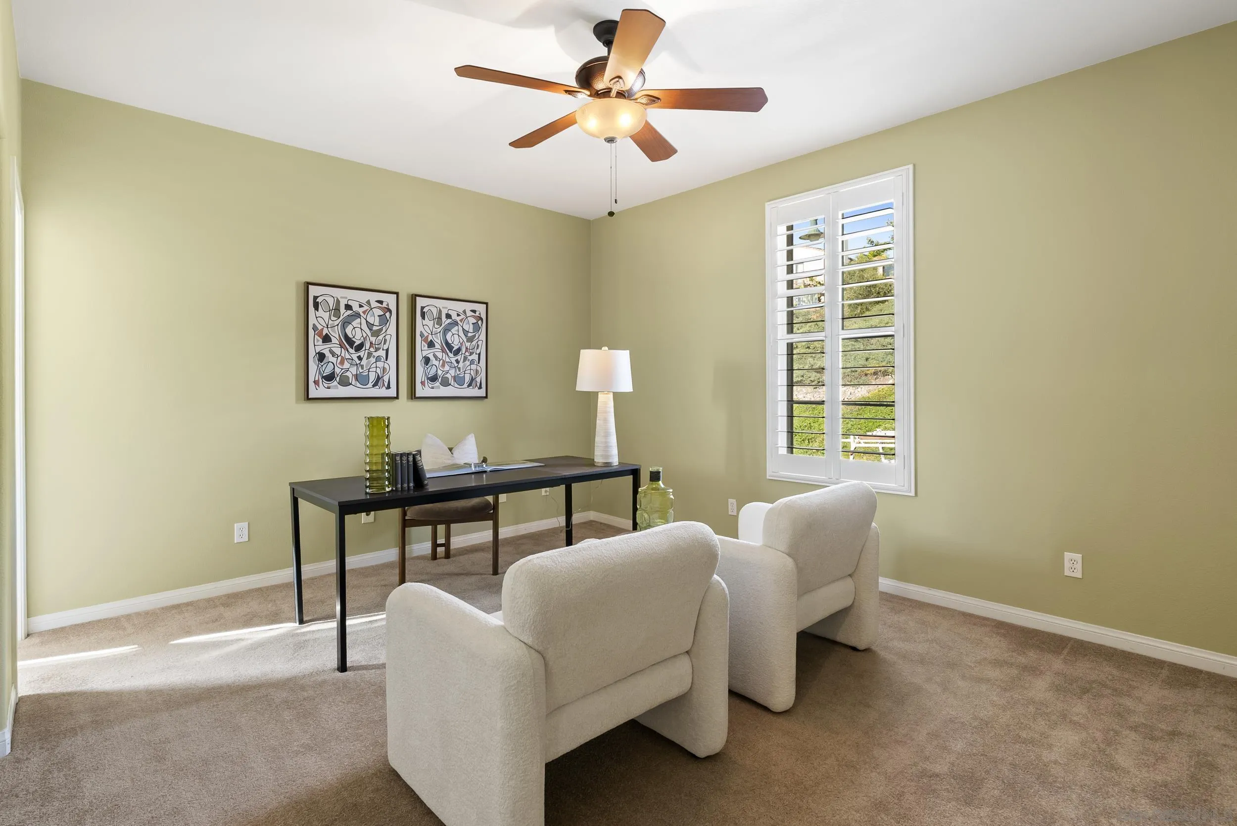 https://cdn.realtyfeed.com/cdn/127/260012273/9d5324c5fc80c3937d9ff2cde42da970.webp