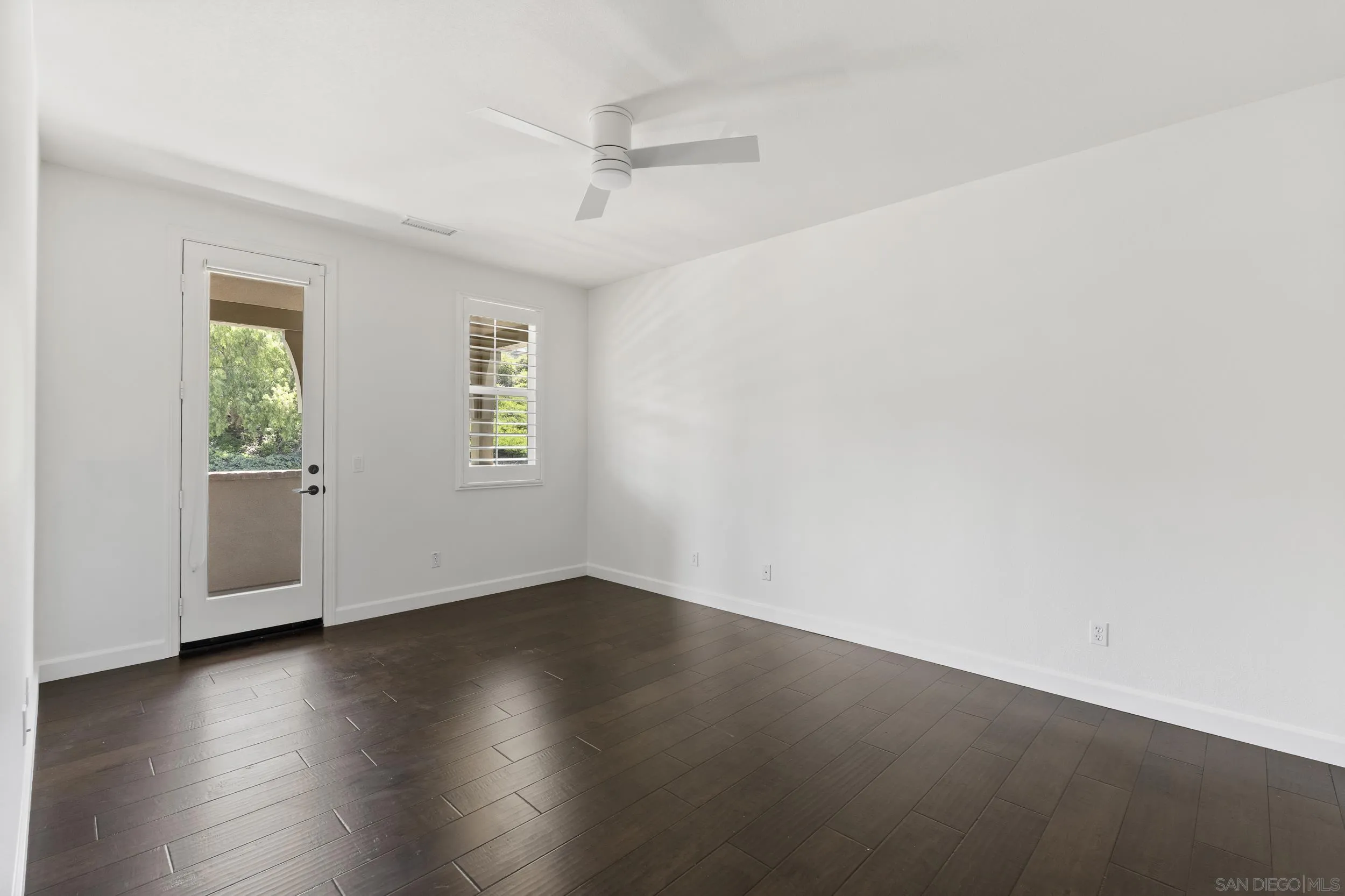 https://cdn.realtyfeed.com/cdn/127/260012273/d588448a27ce298ef8c7ba1f9b42283b.webp