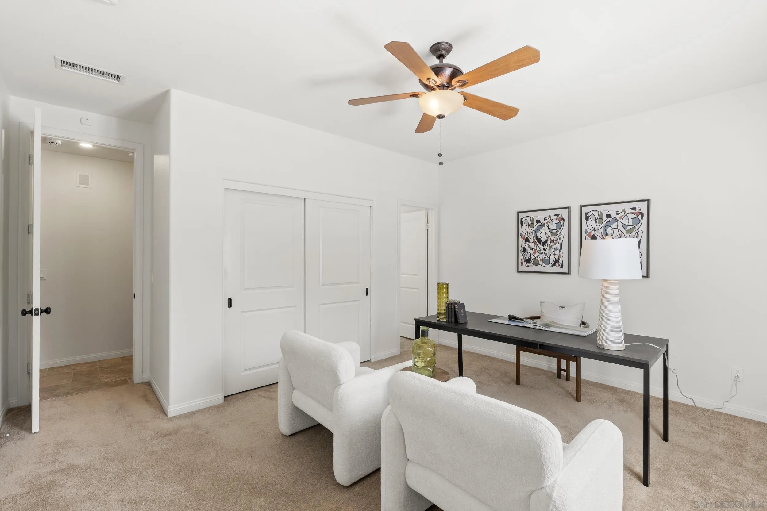 https://cdn.realtyfeed.com/cdn/127/260012273/d6d726a24ed1b5701a21993244c1d683.webp