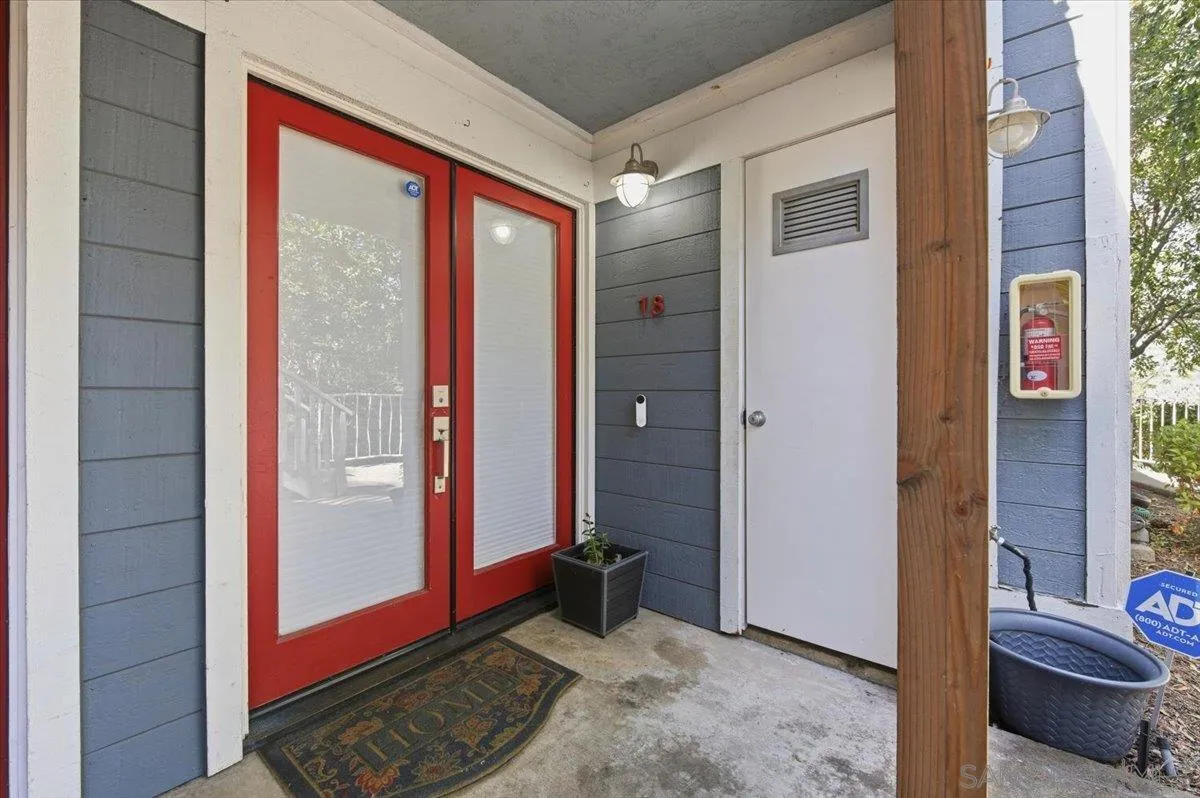 Photo #9: 260012278 Listing: Photo #9