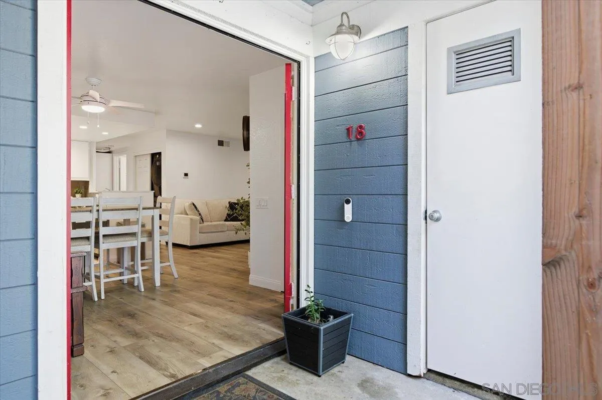 Photo #11: 260012278 Listing: Photo #11