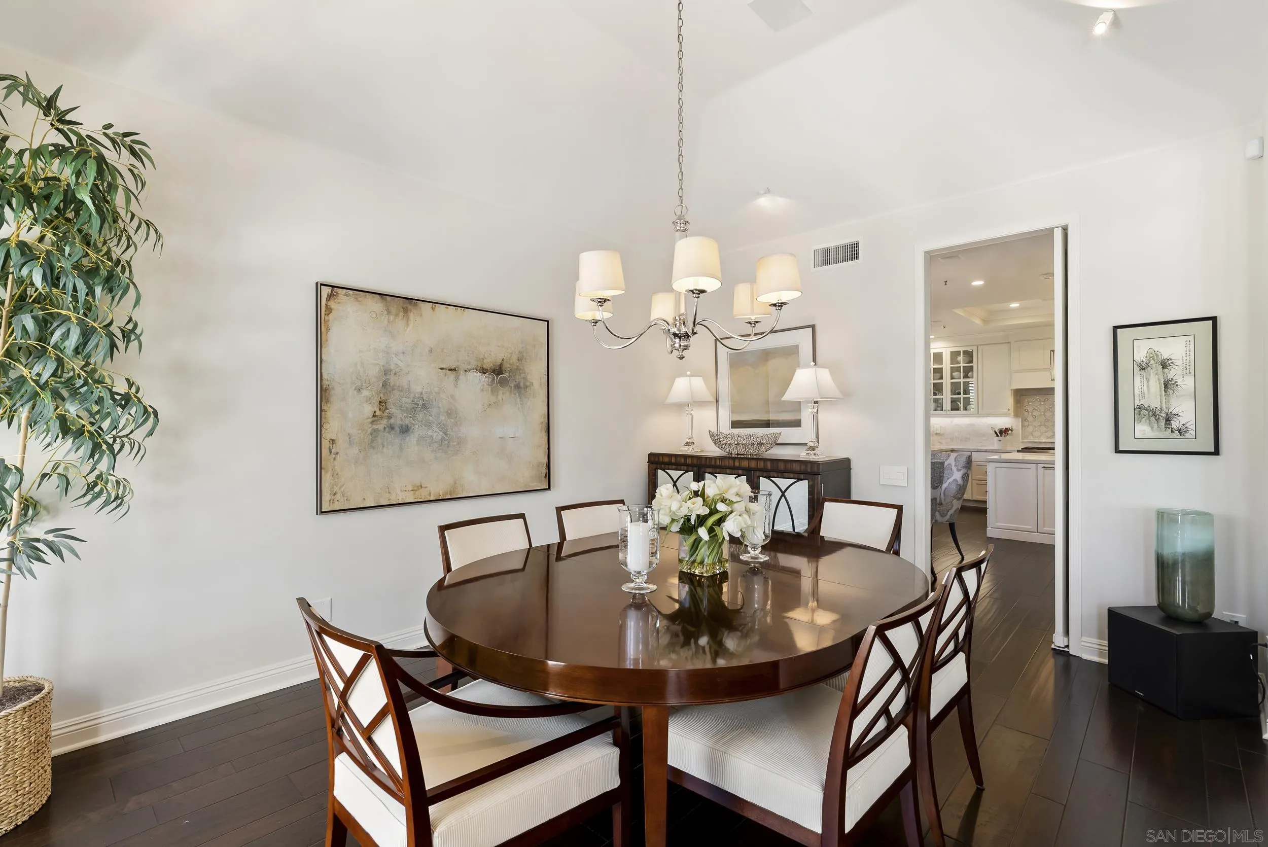 https://cdn.realtyfeed.com/cdn/127/260012284/2763390be491285e1bdd0e31cac2bf9a.webp