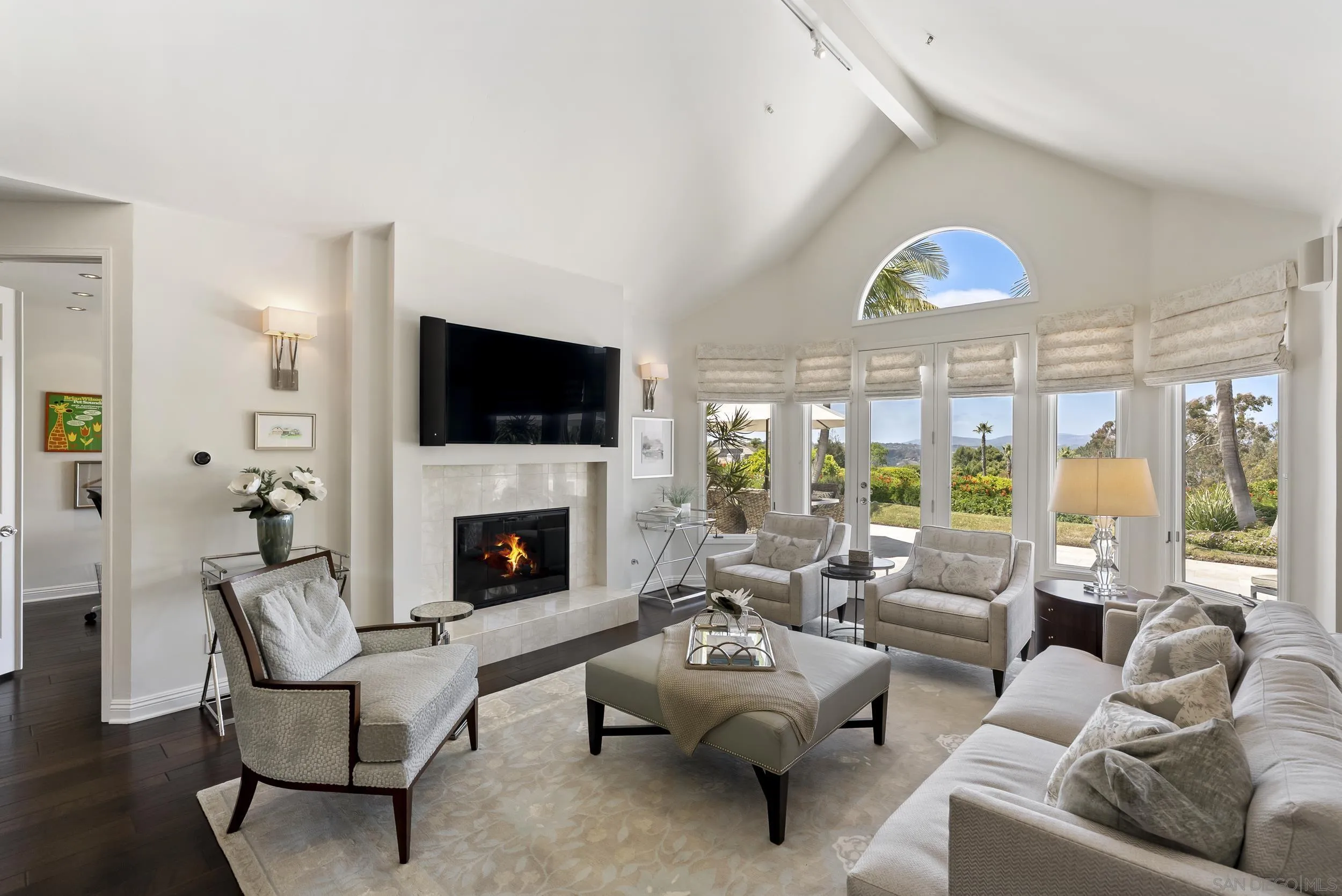 https://cdn.realtyfeed.com/cdn/127/260012284/35b525c3a91ee9986e00dcf96a99c2f8.webp
