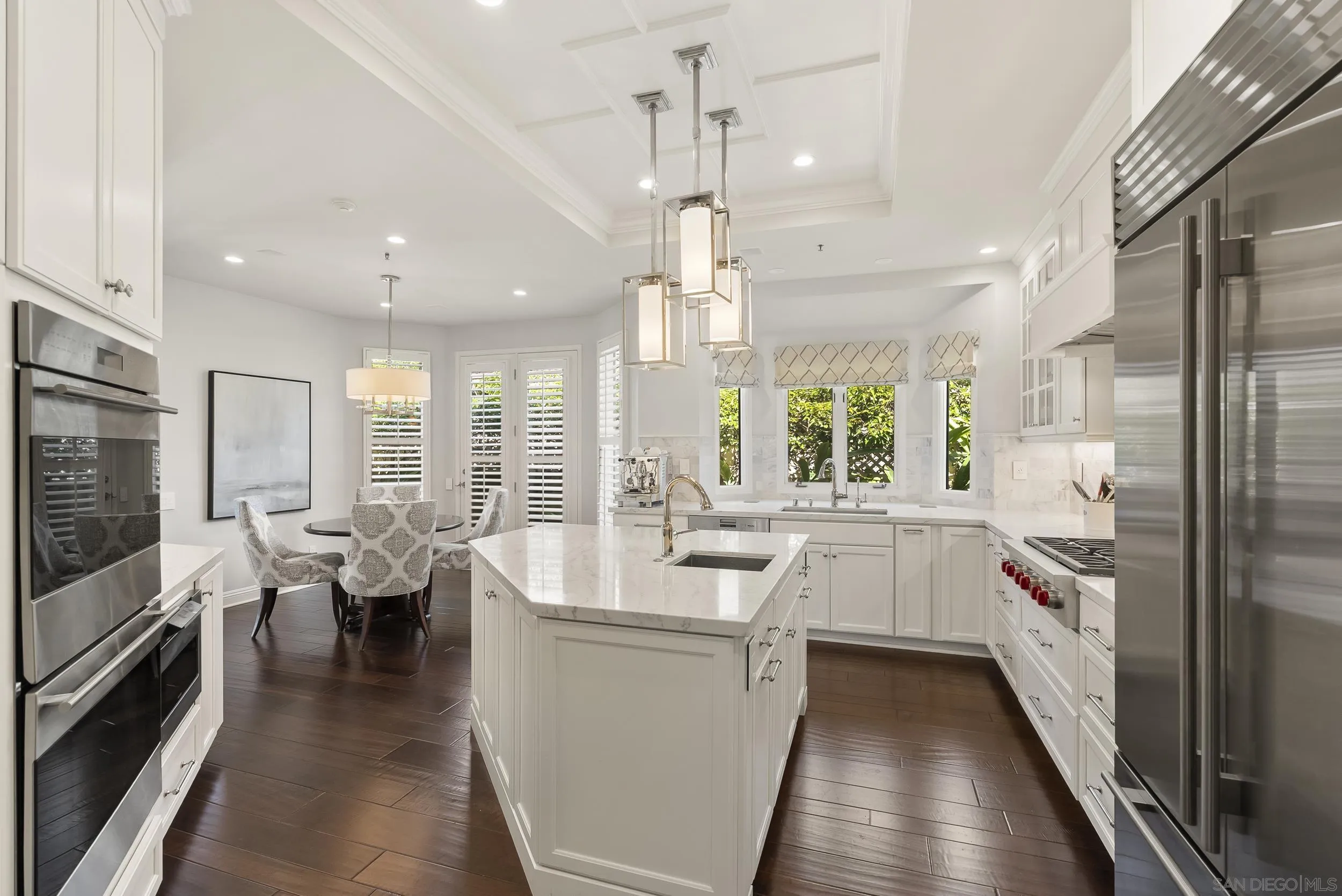https://cdn.realtyfeed.com/cdn/127/260012284/69d46ef4f3d62eafa4c8f158afebb9f3.webp