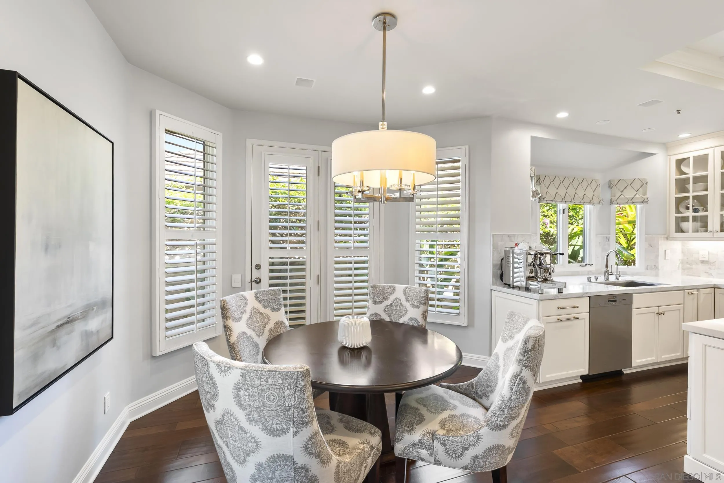 https://cdn.realtyfeed.com/cdn/127/260012284/a8462e8553291c7525be2d147ea38847.webp