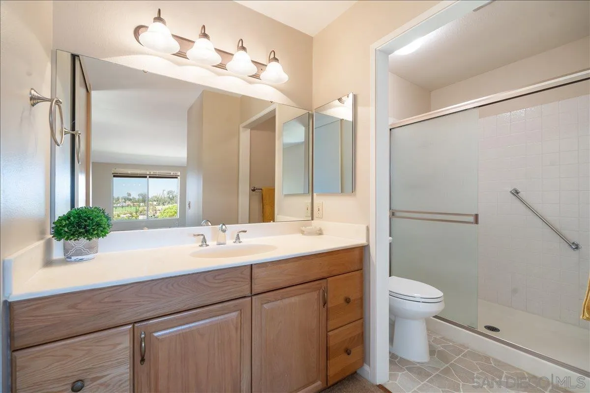 Photo #34: 260012289 Listing: Photo #34