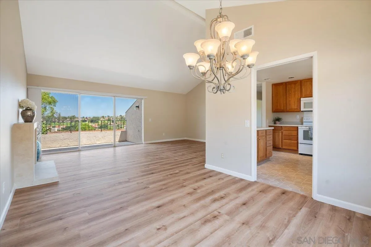 Photo #13: 260012289 Listing: Photo #13