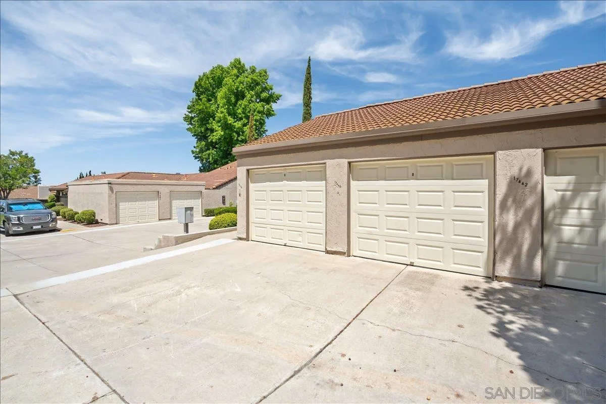 Photo #36: 260012289 Listing: Photo #36