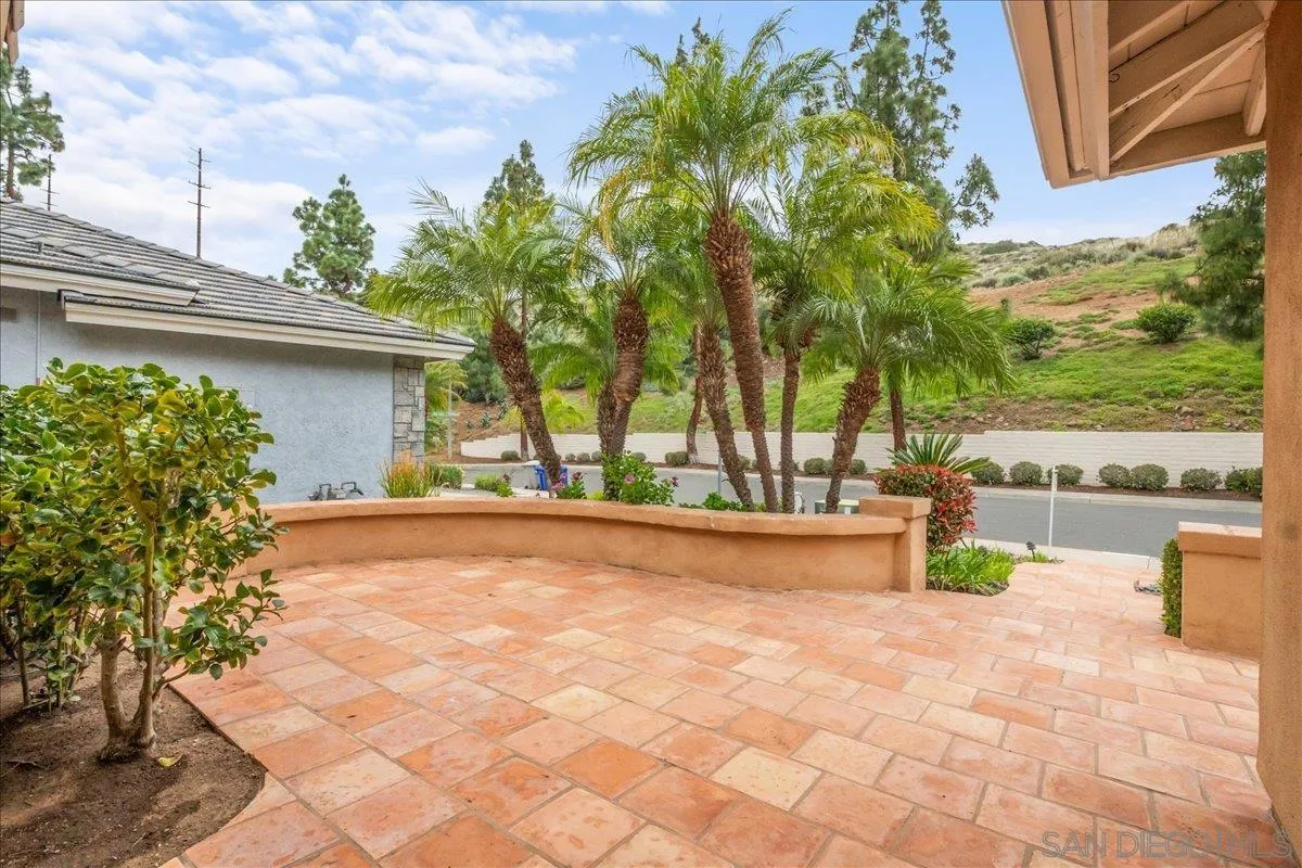 https://cdn.realtyfeed.com/cdn/127/260012290/234e5ce7665be5ff99f4865c38b7c932.webp