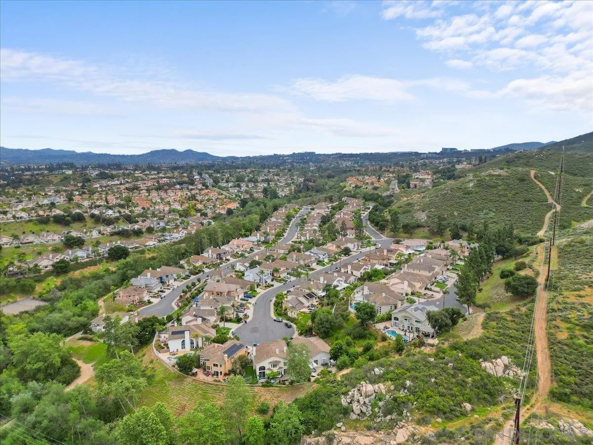 https://cdn.realtyfeed.com/cdn/127/260012290/30709b7f5f0781076f509874b46c2010.webp