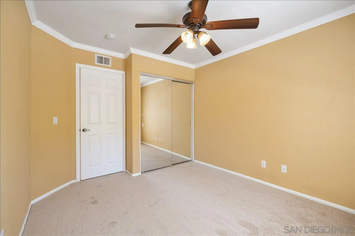 https://cdn.realtyfeed.com/cdn/127/260012290/71ea4793b8c095914bfb8a9c2d2e9f21.webp