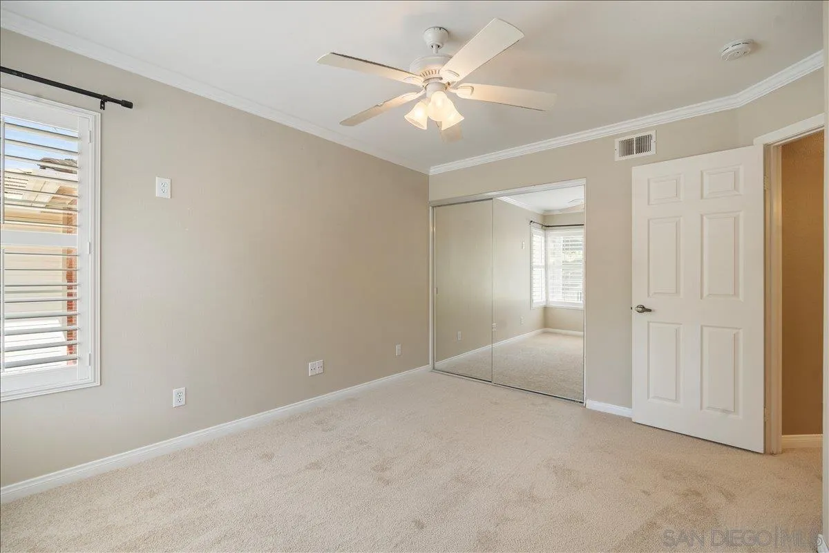 https://cdn.realtyfeed.com/cdn/127/260012290/eb9bf611eb235e01c9da7b43fd167e6c.webp