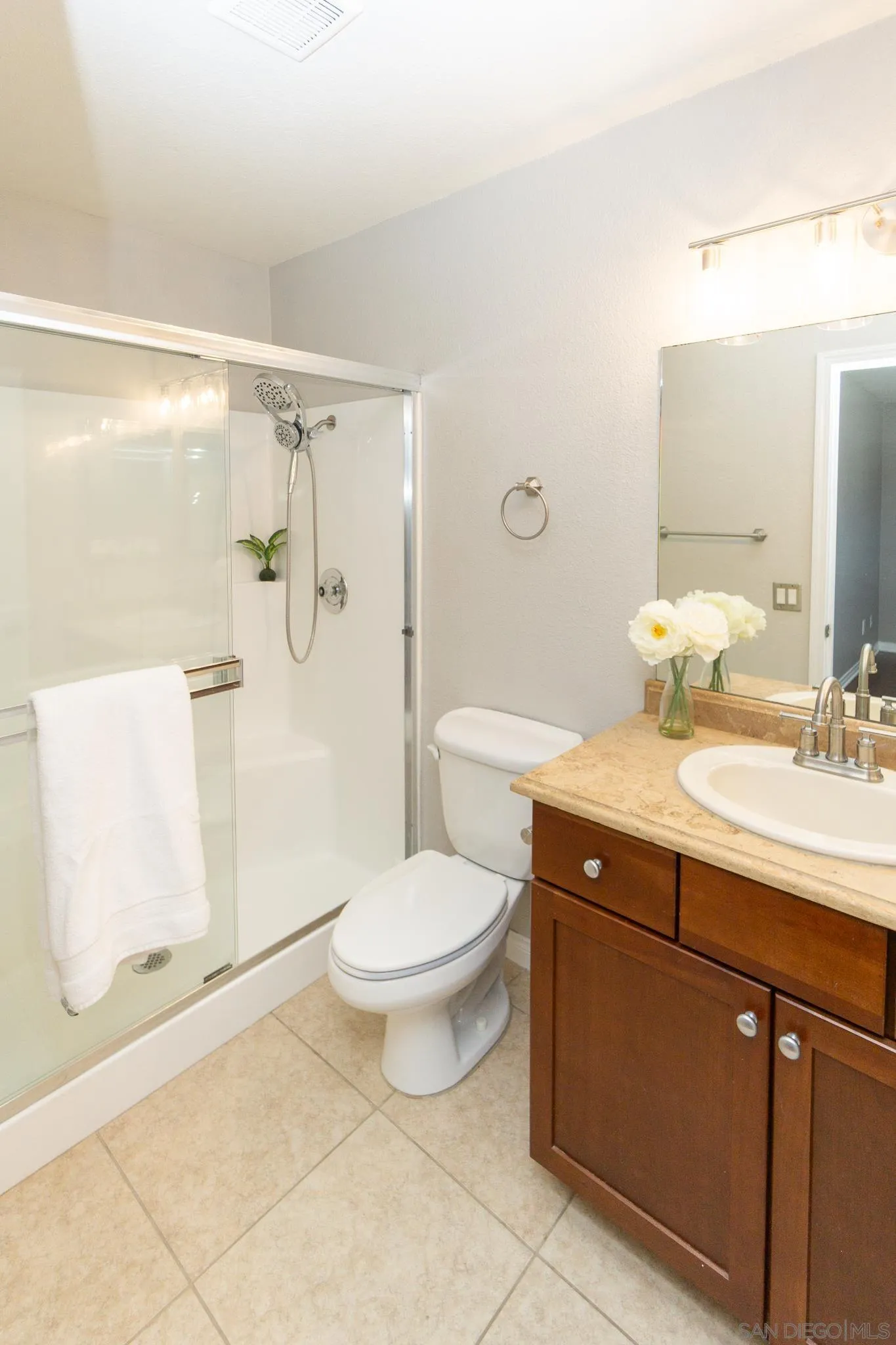 Photo #15: 260012293 Listing: Photo #15