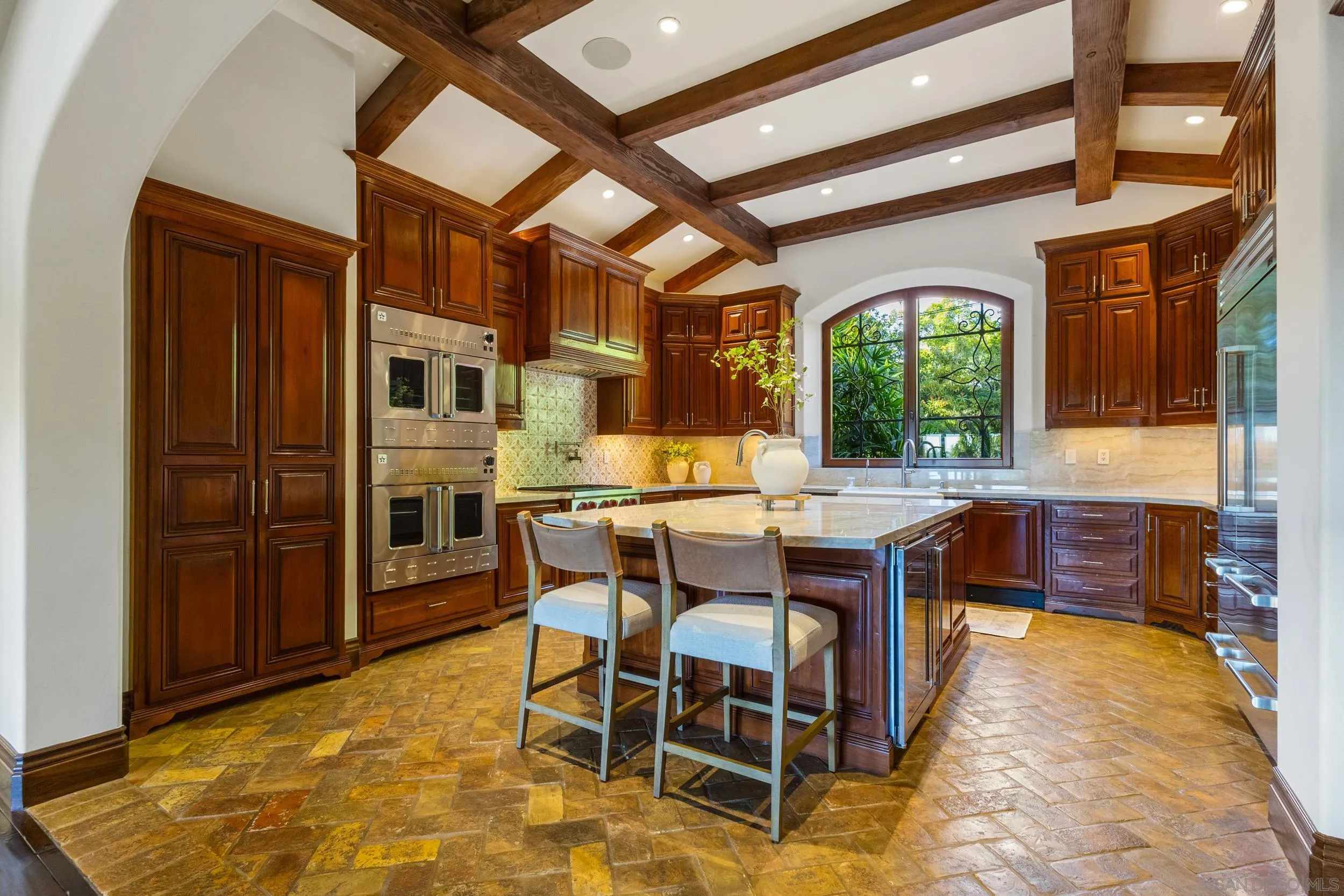 https://cdn.realtyfeed.com/cdn/127/260012295/1a1ee3692fa8d05c268f0e14fe693d6a.webp
