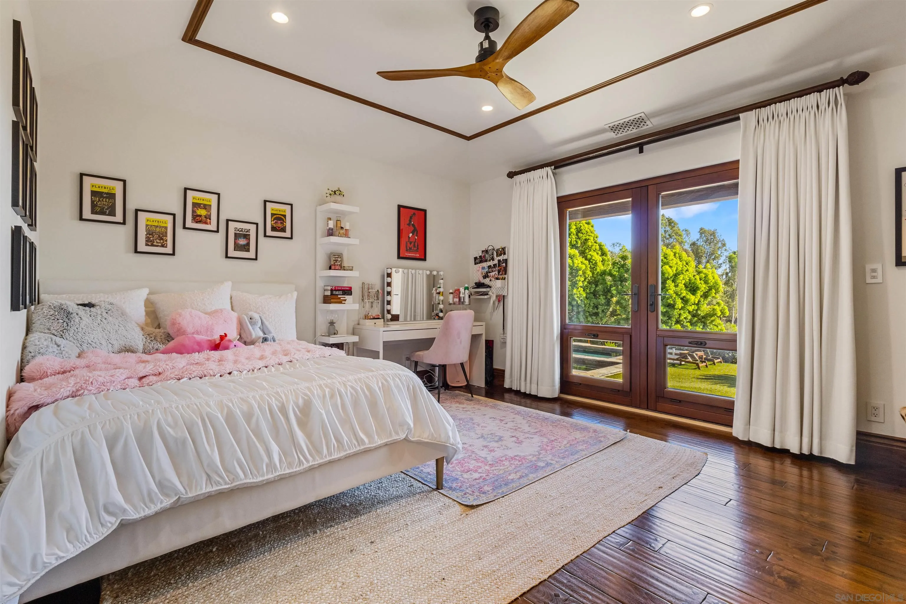 https://cdn.realtyfeed.com/cdn/127/260012295/37d4209275ff7fc09bade43d3c4f105b.webp